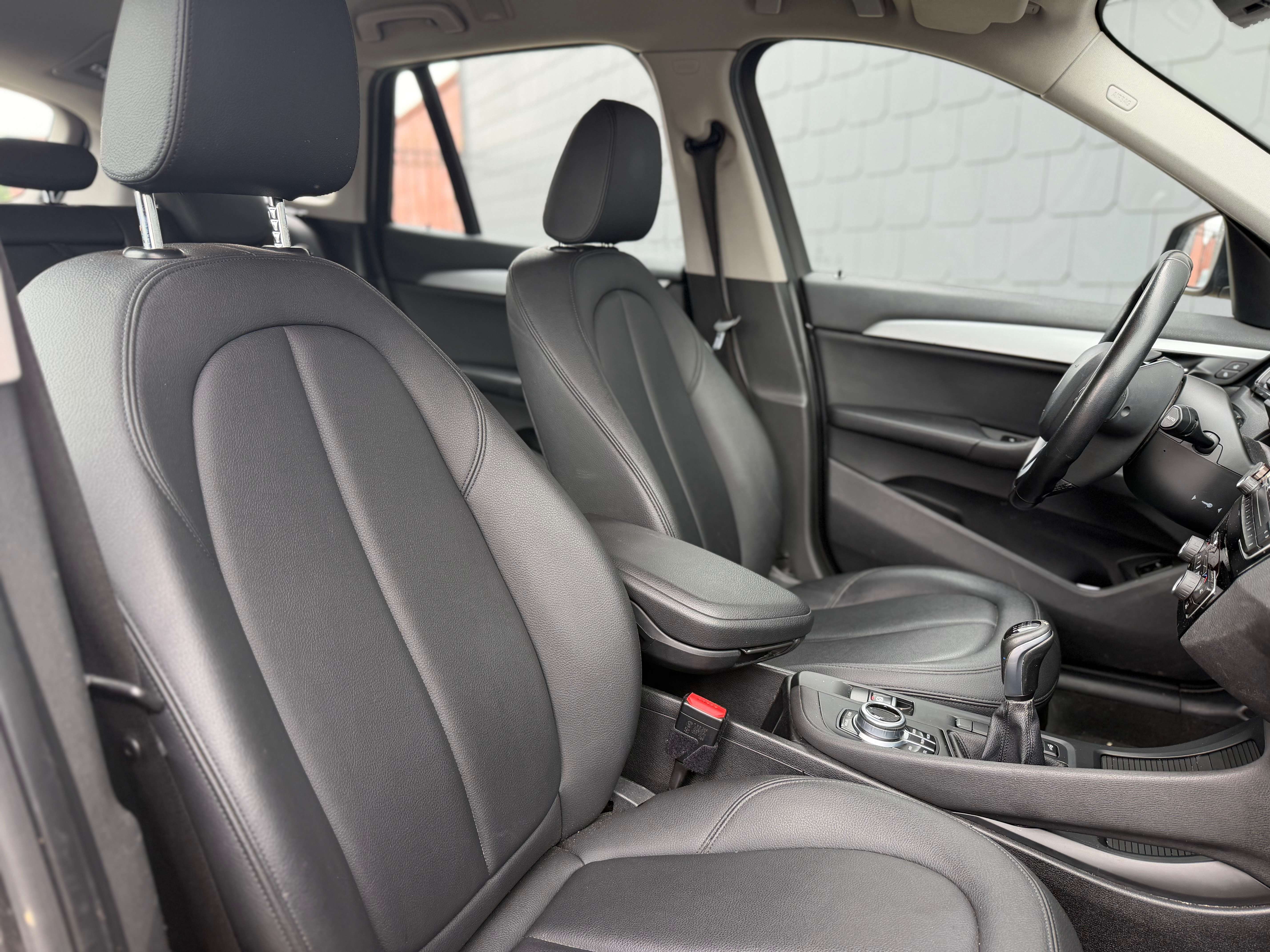 BMW X1 🛑🆕🛑 1.5 d sDrive16 Leder 1HND CarPass carnet