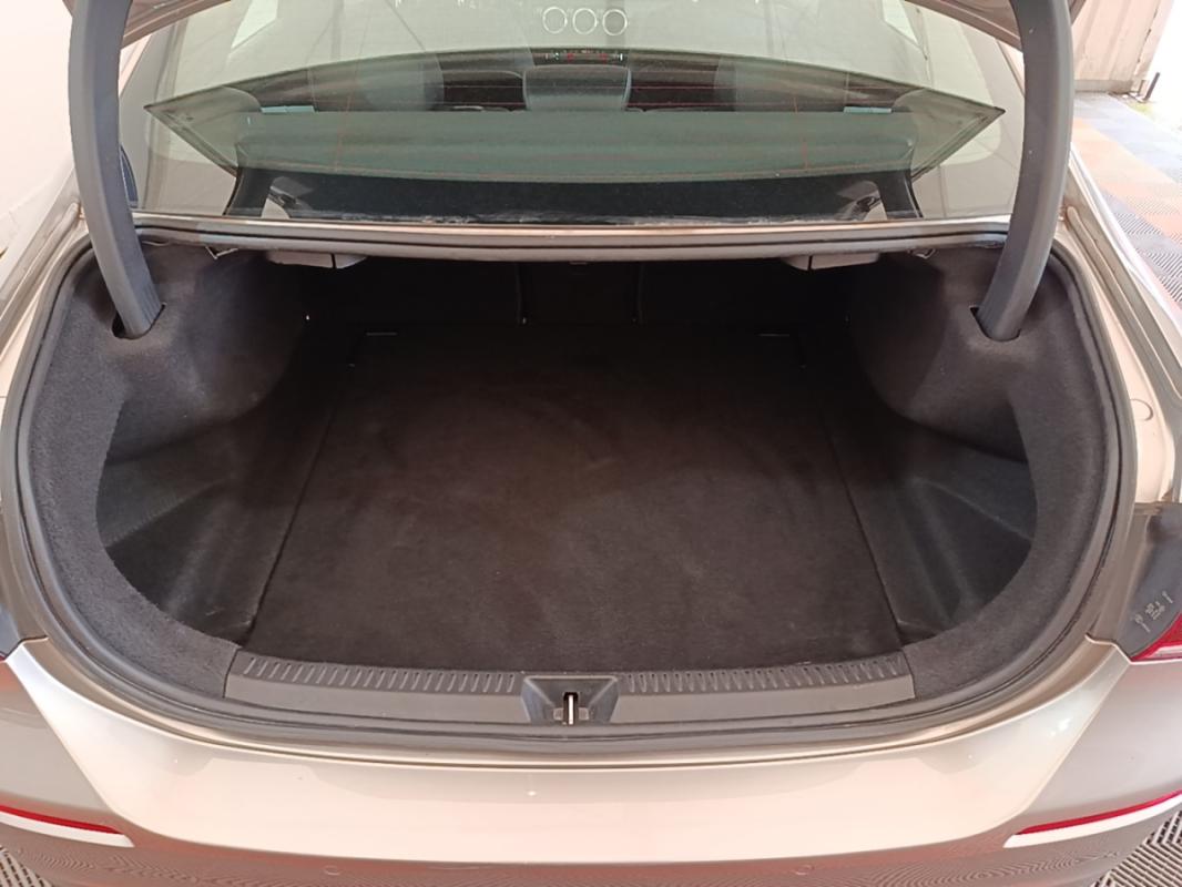 Mercedes-Benz Classe A IV Berline 180 d Business Line 7G-DCT