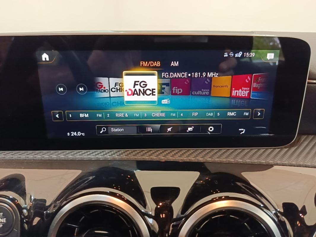 Mercedes-Benz Classe A IV Berline 180 d Business Line 7G-DCT