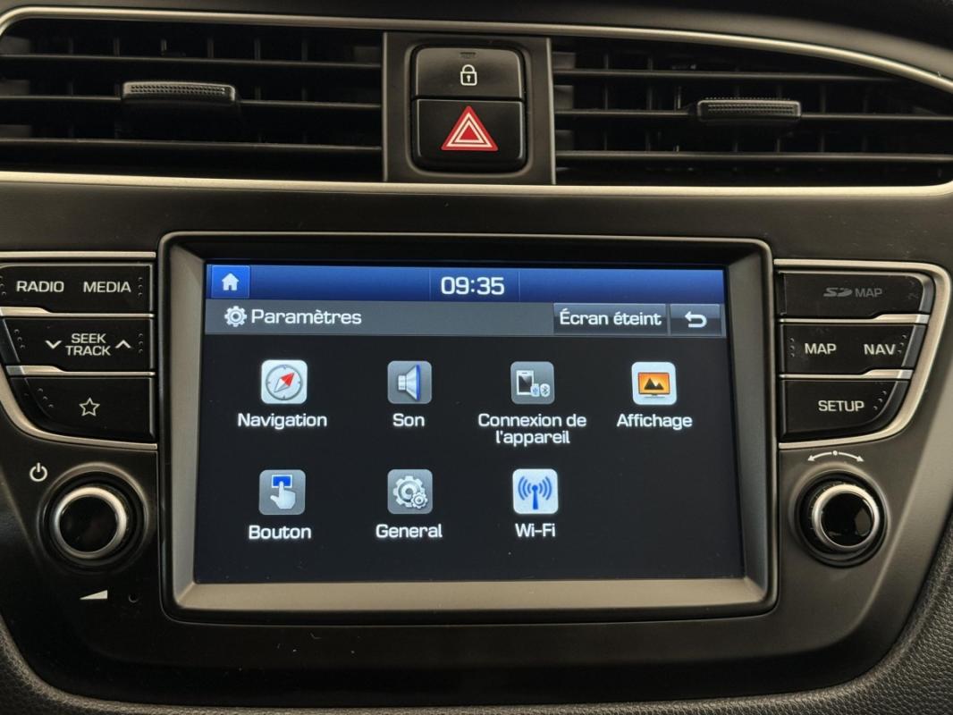 Hyundai I20 II 1.0 T-GDI 100 BUSINESS DCT-7