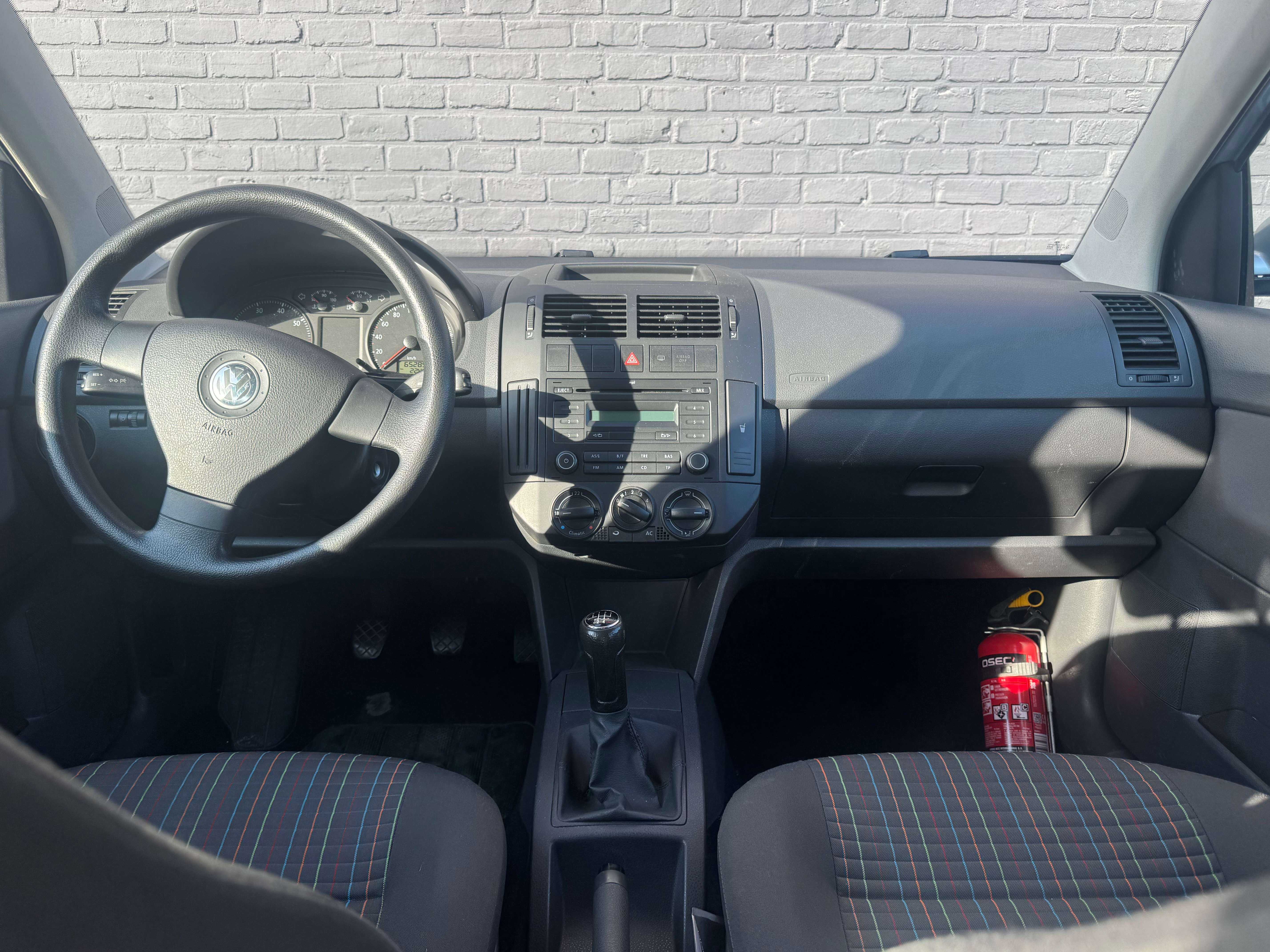 Volkswagen Polo 1.2i * 63dKM * Airco * Dealer Onderhouden * Cruise