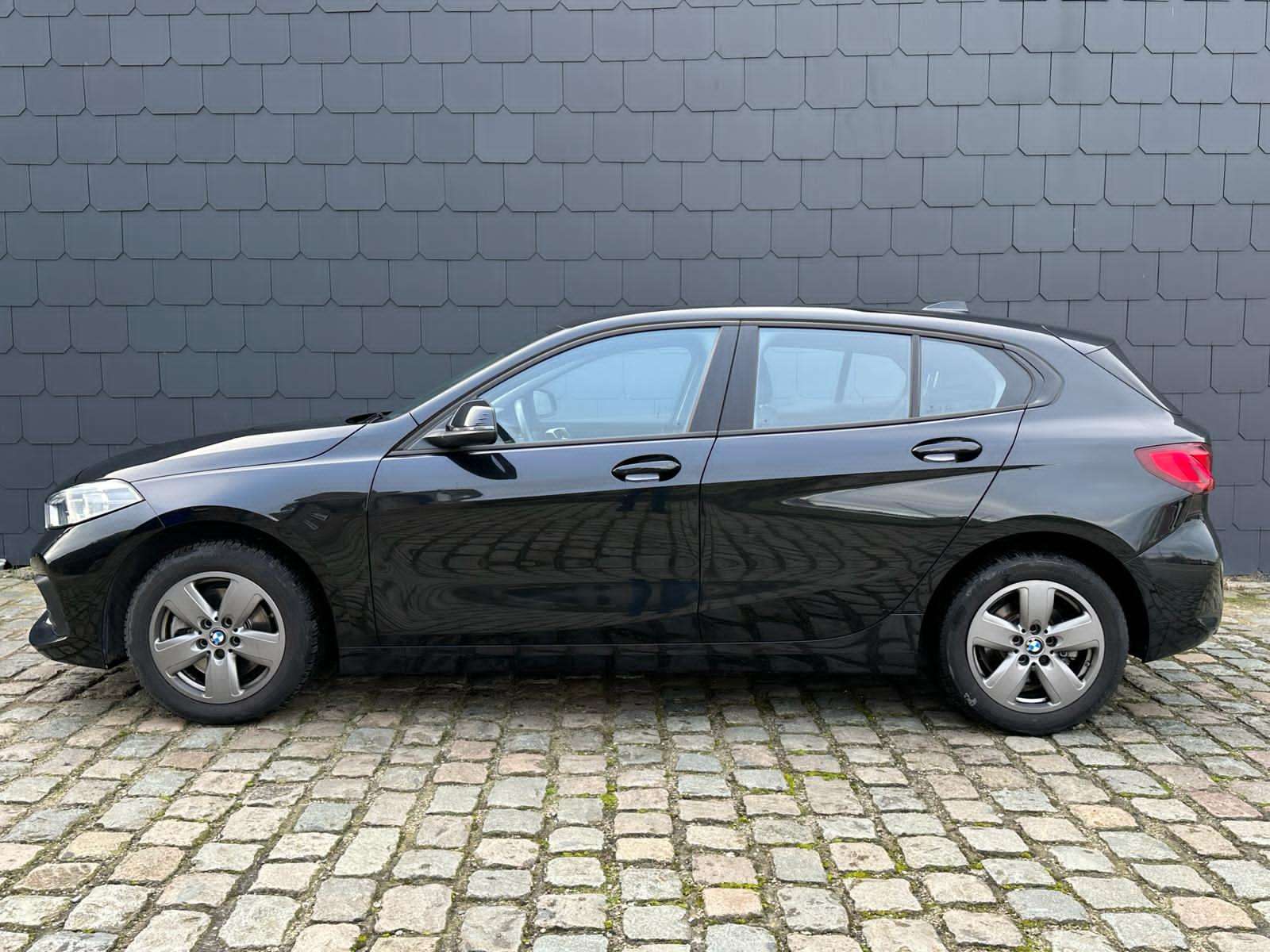 BMW 116 dA 1HND CARPASS CARPLAY GARANTIE Full Led