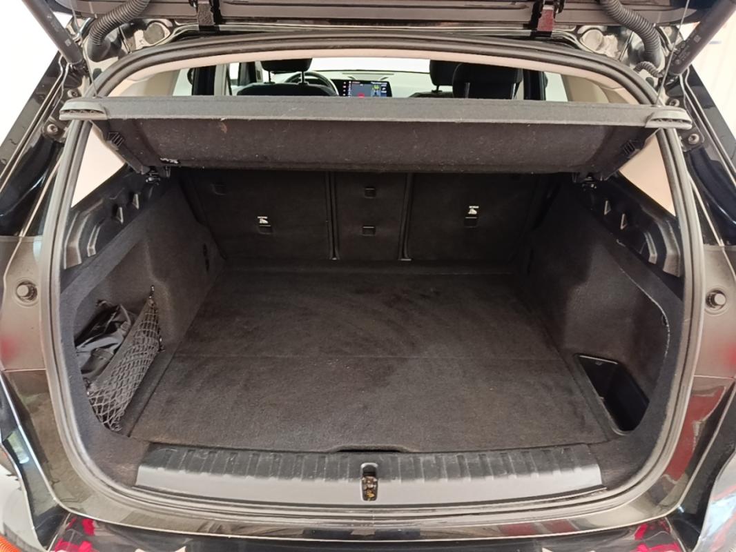 Bmw X1 III sDrive18d Business Design DKG7