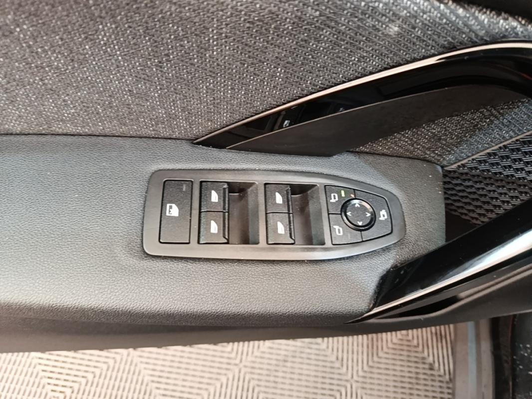 Bmw X1 III sDrive18d Business Design DKG7