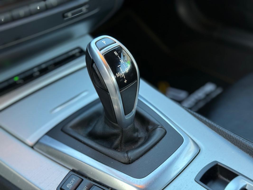 Bmw Z4 PACK M (E89) Roadster sDrive20i 2.0 i 184 CH Boîte auto