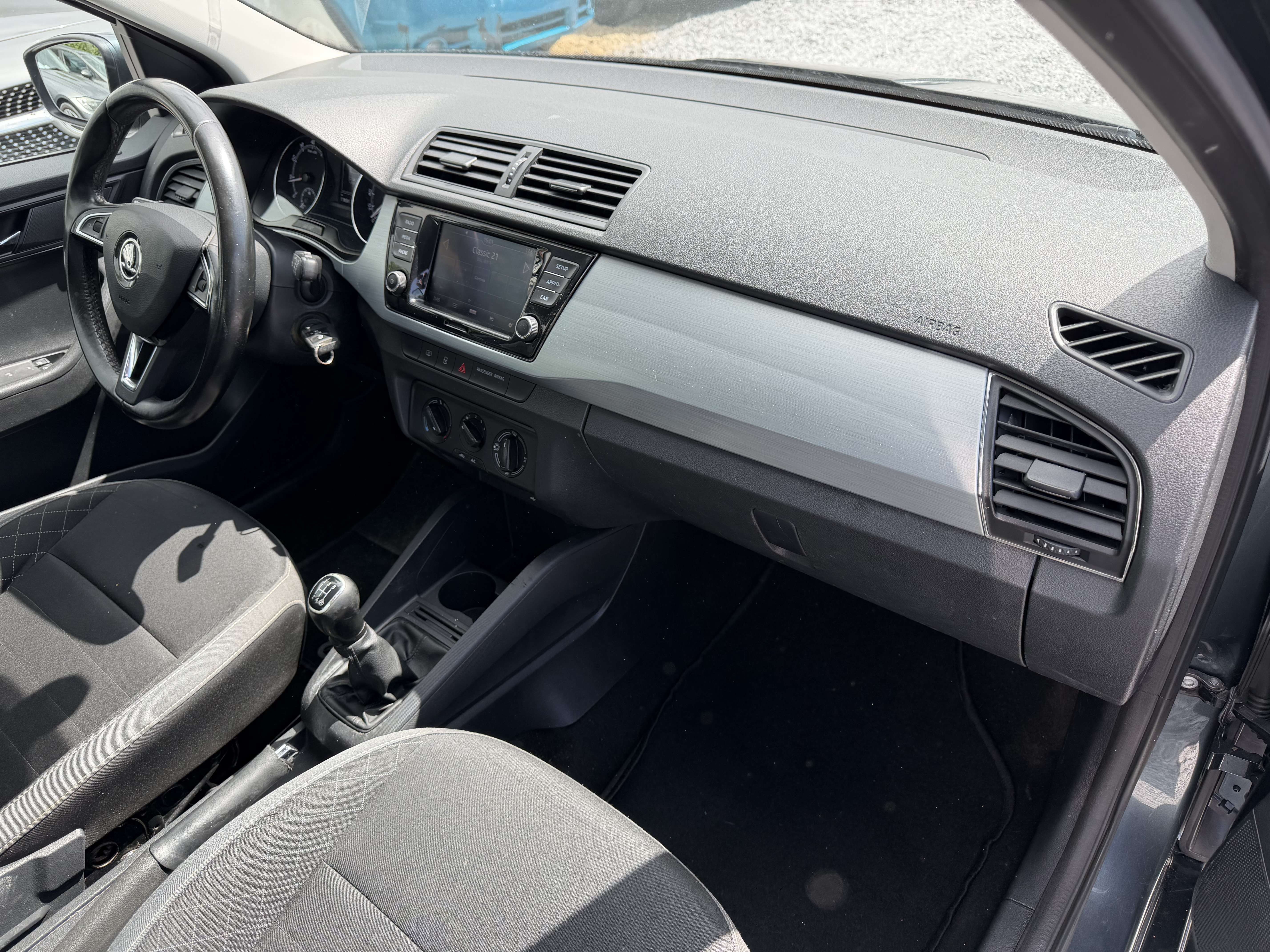 Skoda Fabia 1.0i - 5 Portes - Airco - Euro 6d-Temp