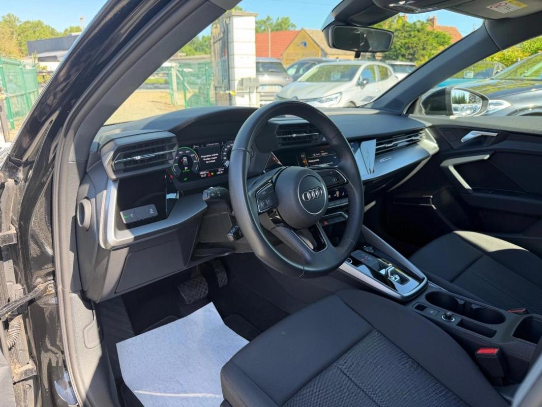 Audi A3 SPORTBACK 40 TFSI - E 204 HYBRID DESIGN S-TRONIC BVA