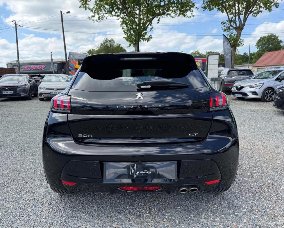 Peugeot 208 1.2 130 GT EAT / TOIT PANORAMIQUE GARANTIE CONSTRUCTEUR