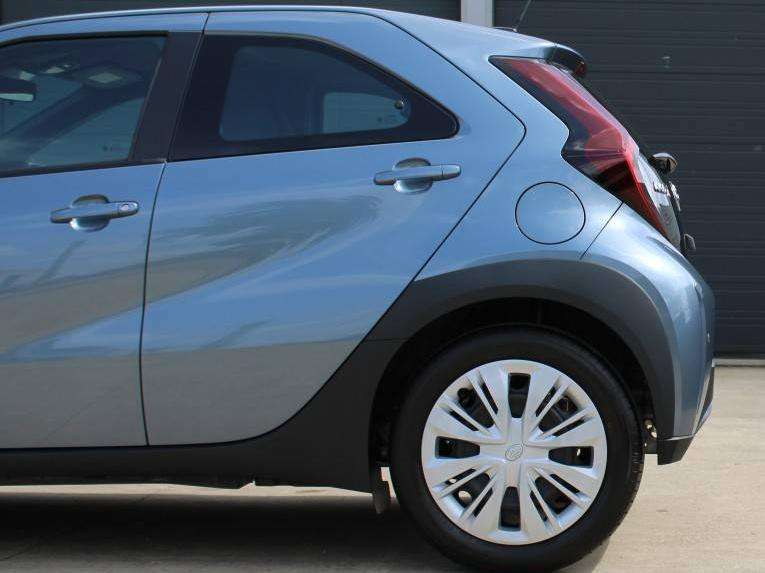 Toyota Aygo X CARPLAY/CRUISE/CAMERA GARANTIE TOT 08/2028