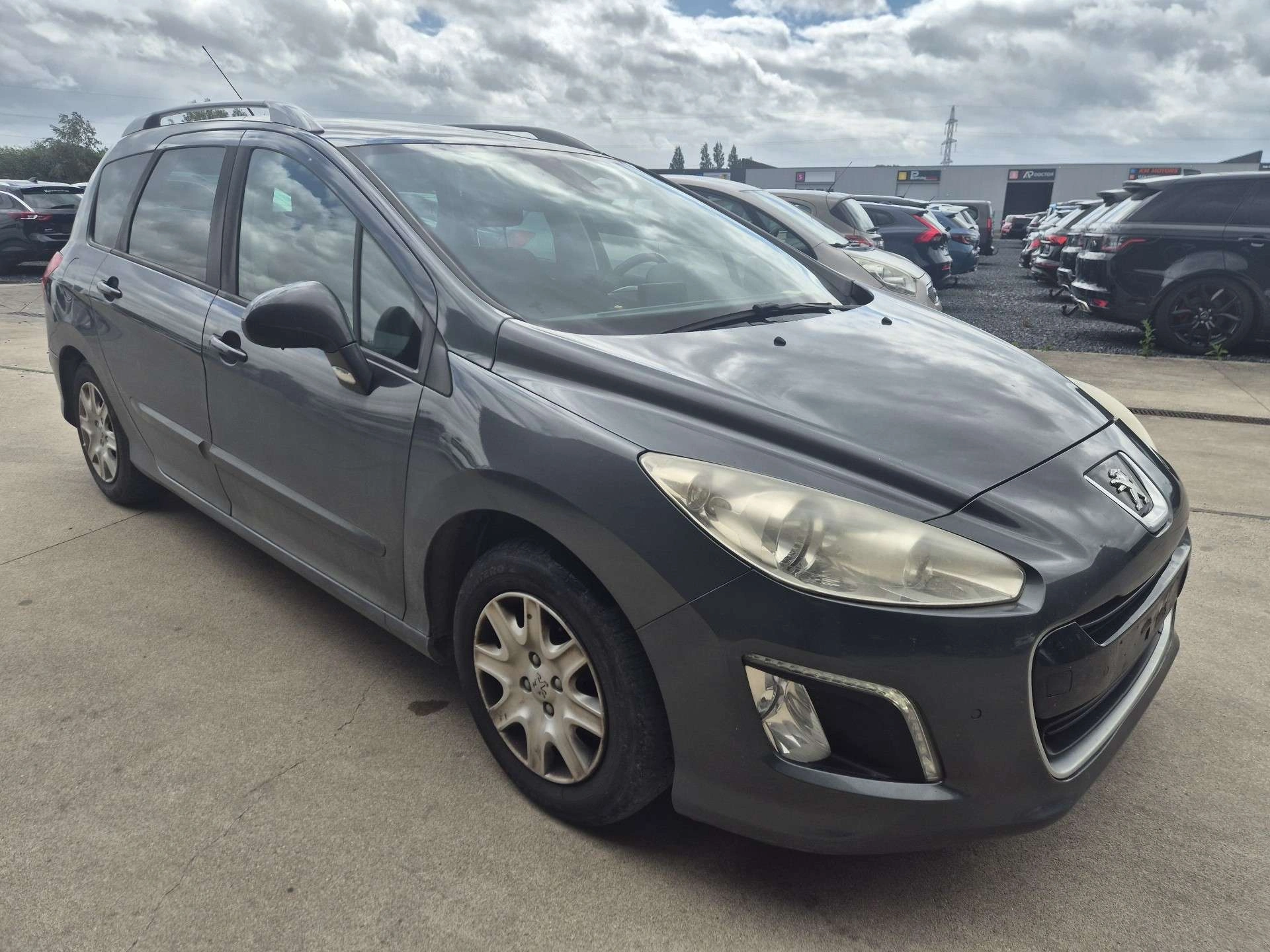 Peugeot 308 SW 1.6 HDi Active / Toit Pano / Marchand ou Export