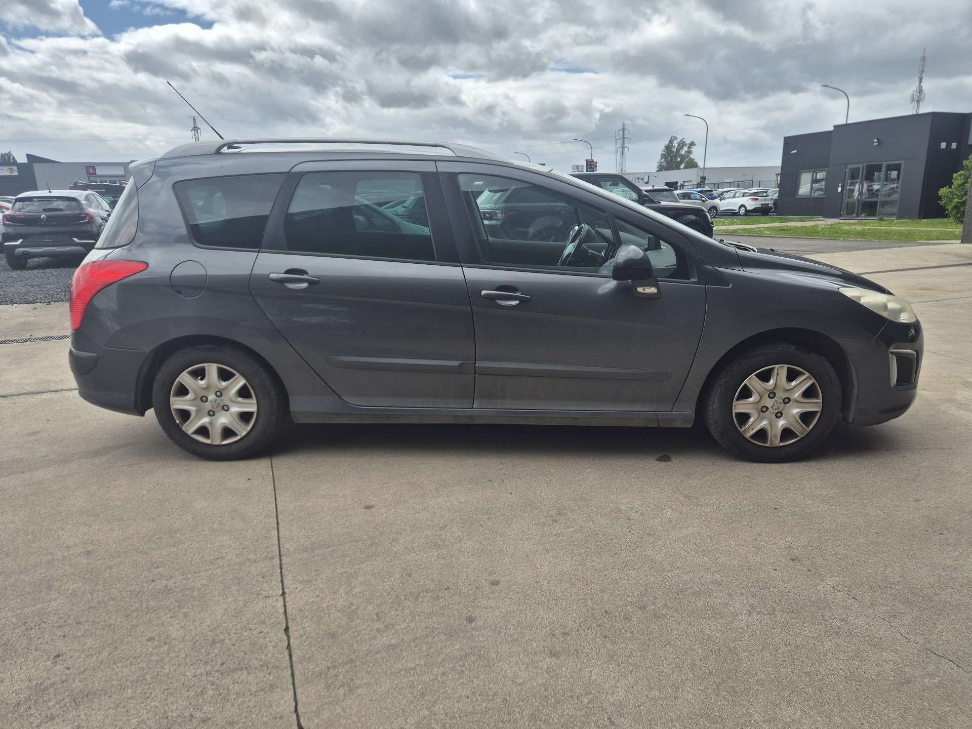 Peugeot 308 SW 1.6 HDi Active / Toit Pano / Marchand ou Export
