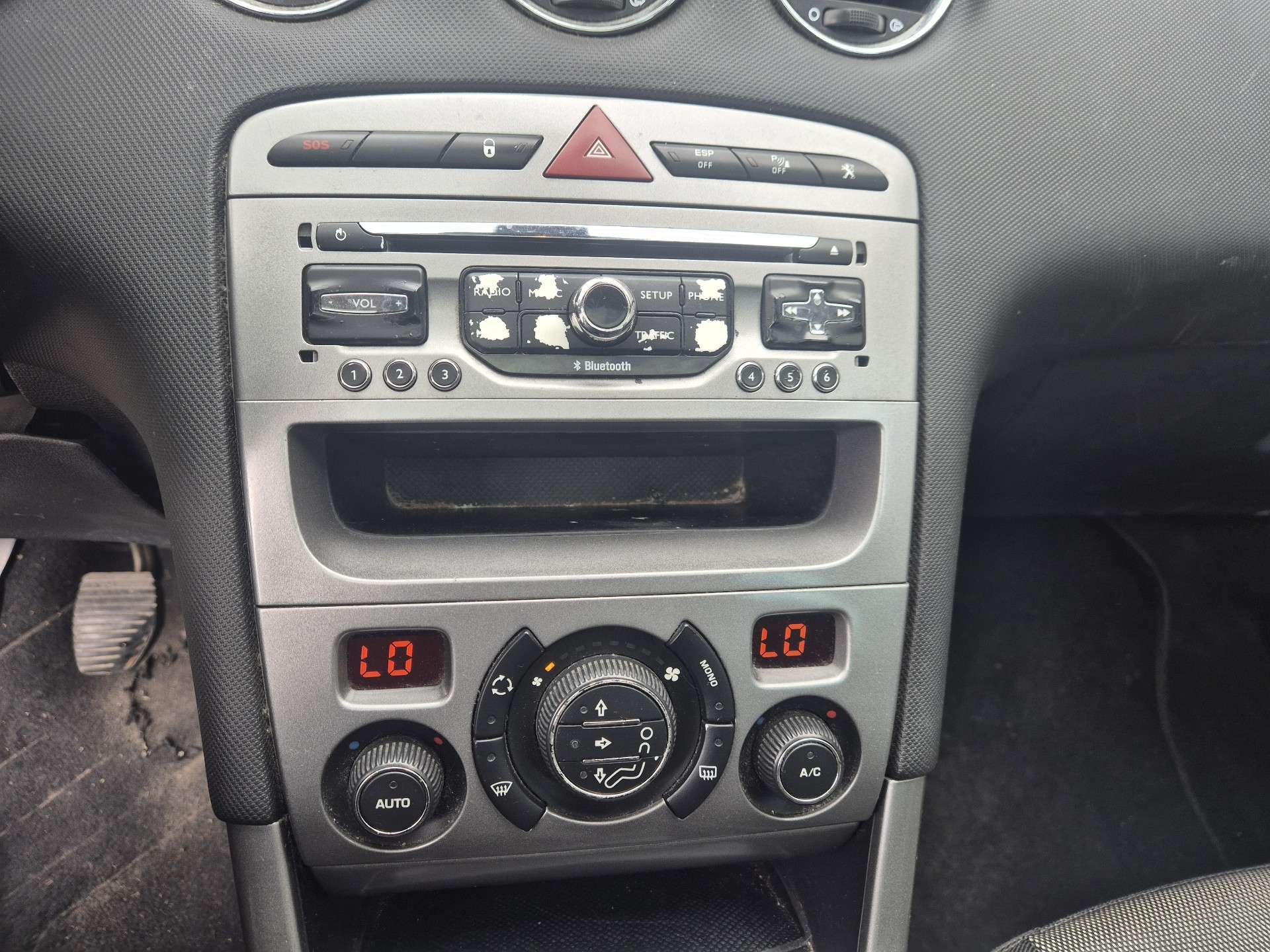 Peugeot 308 SW 1.6 HDi Active / Toit Pano / Marchand ou Export