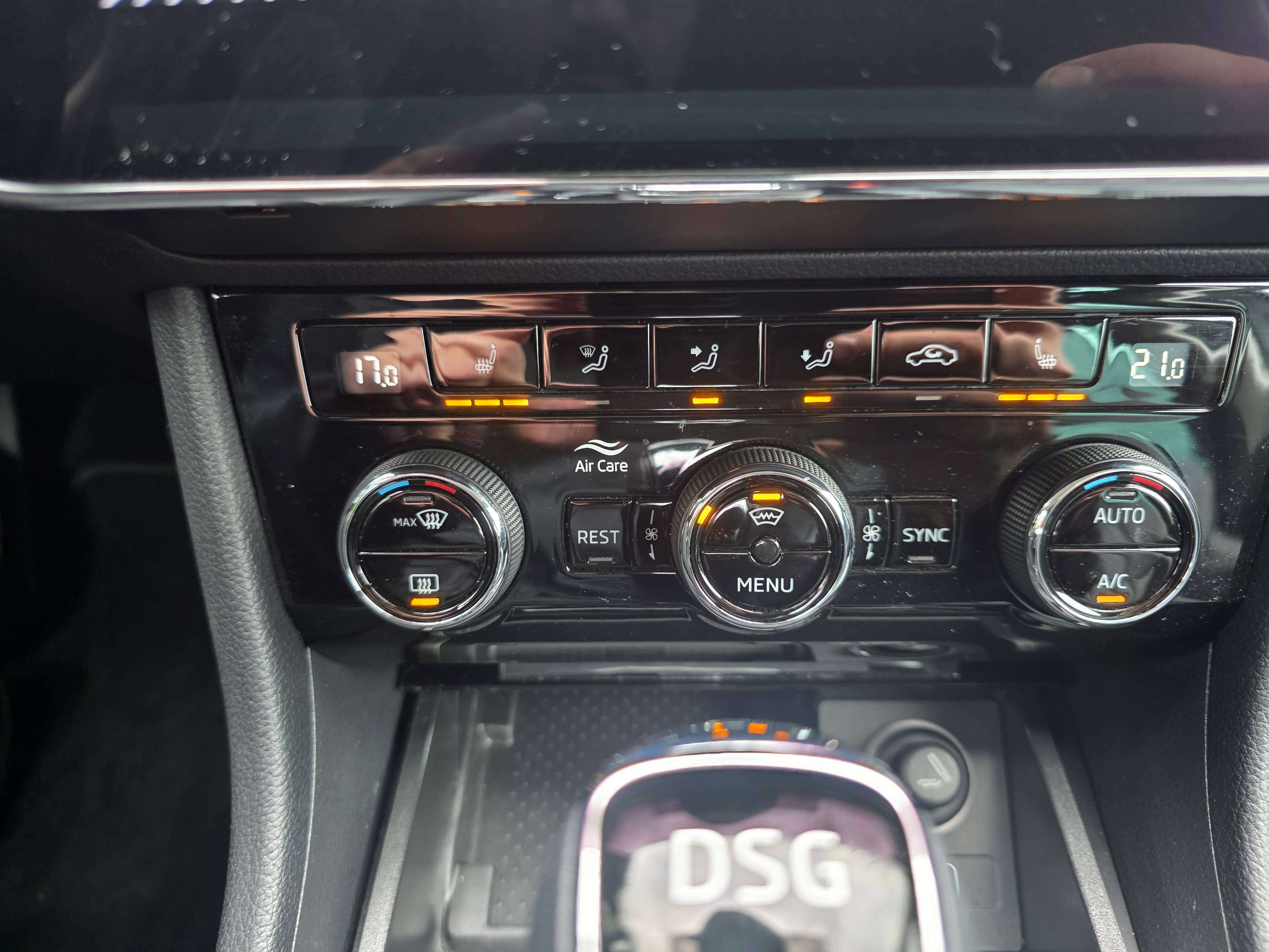Skoda Superb Combi 1.5 TSI ACT DSG 2019' 1°EIG. 71000KM FULL OPTIES PERFECTE STAAT !!