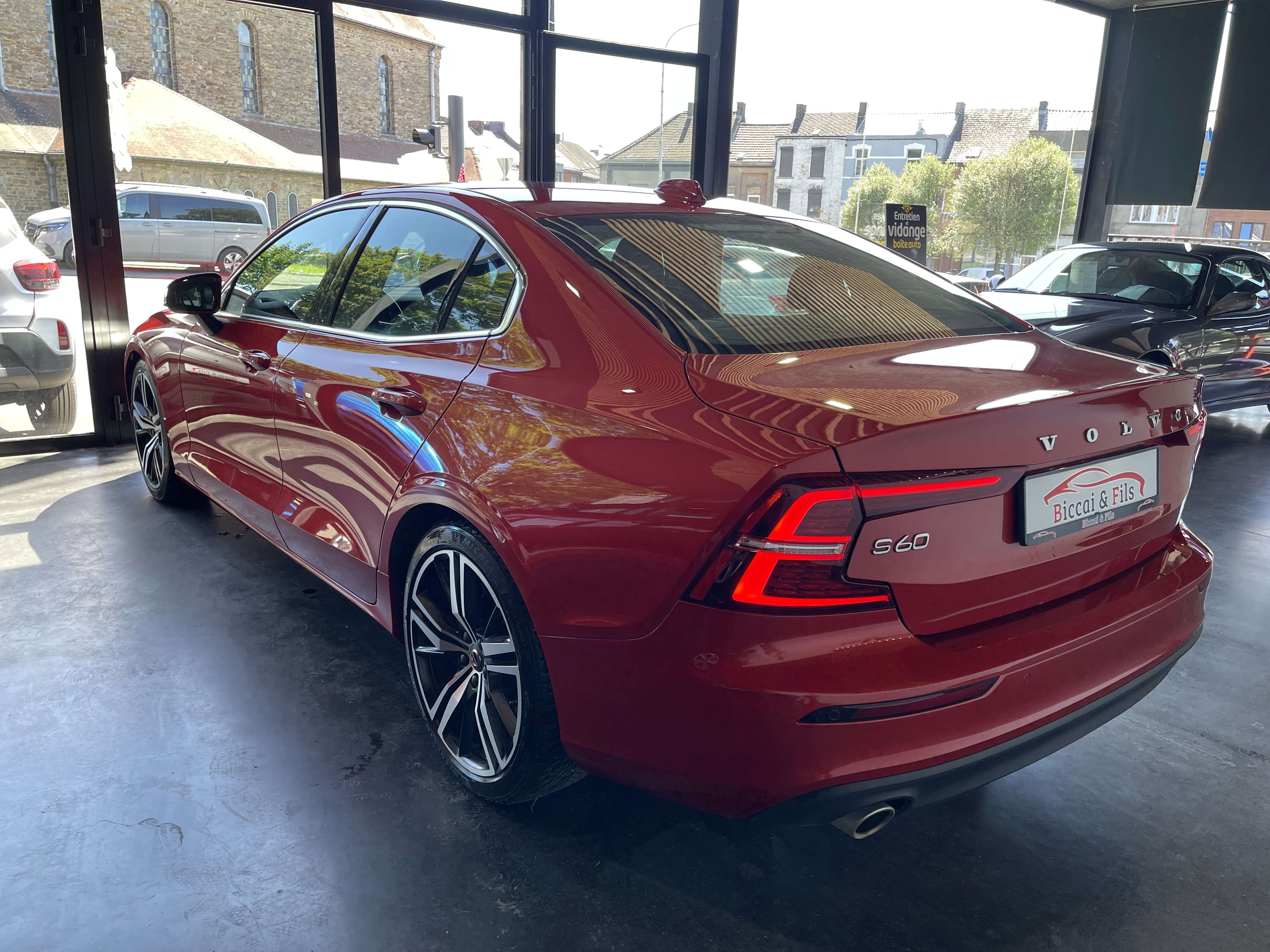 Volvo S60 S60 2.0 T4 R-Design Geartronic