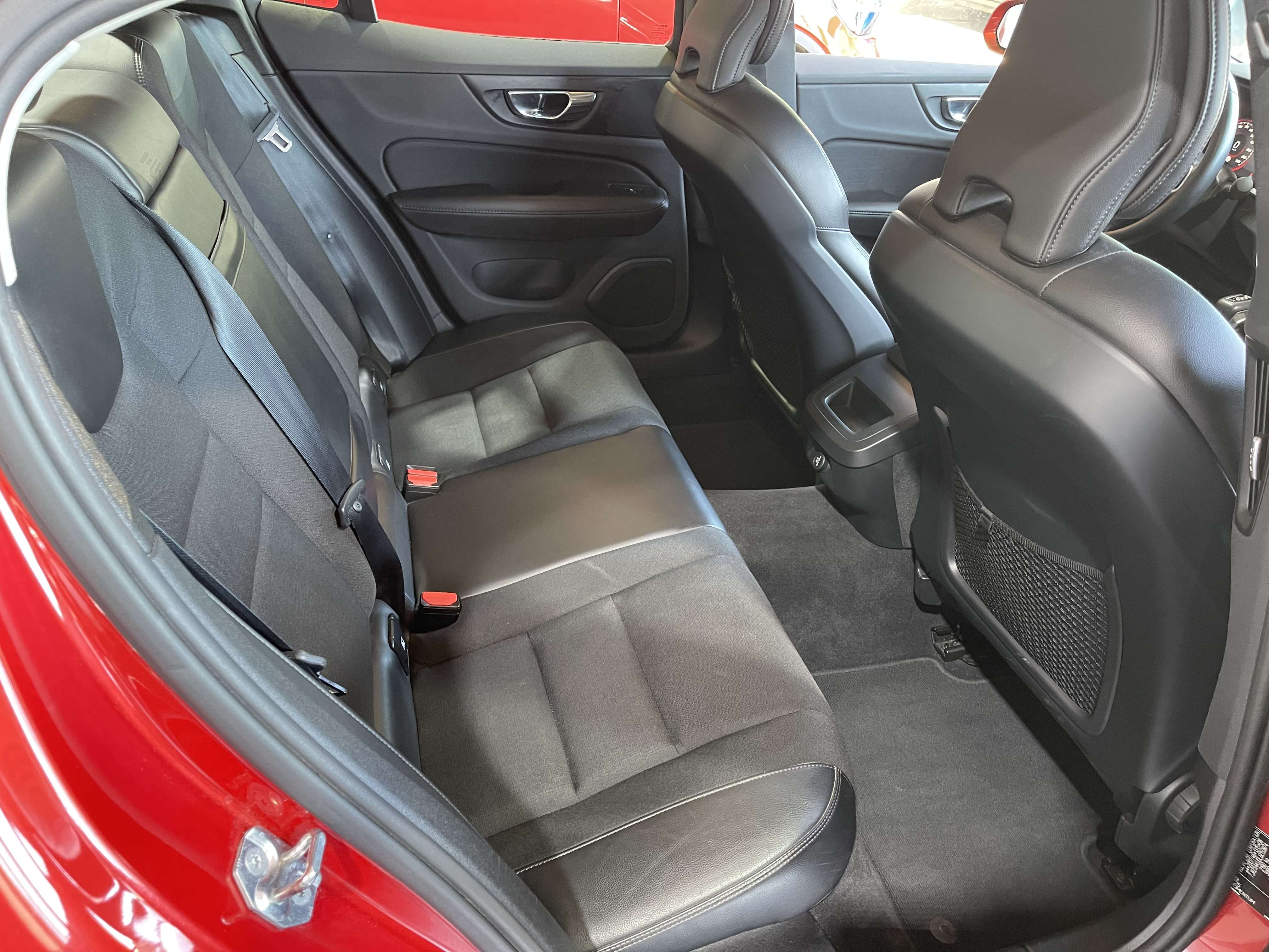 Volvo S60 S60 2.0 T4 R-Design Geartronic
