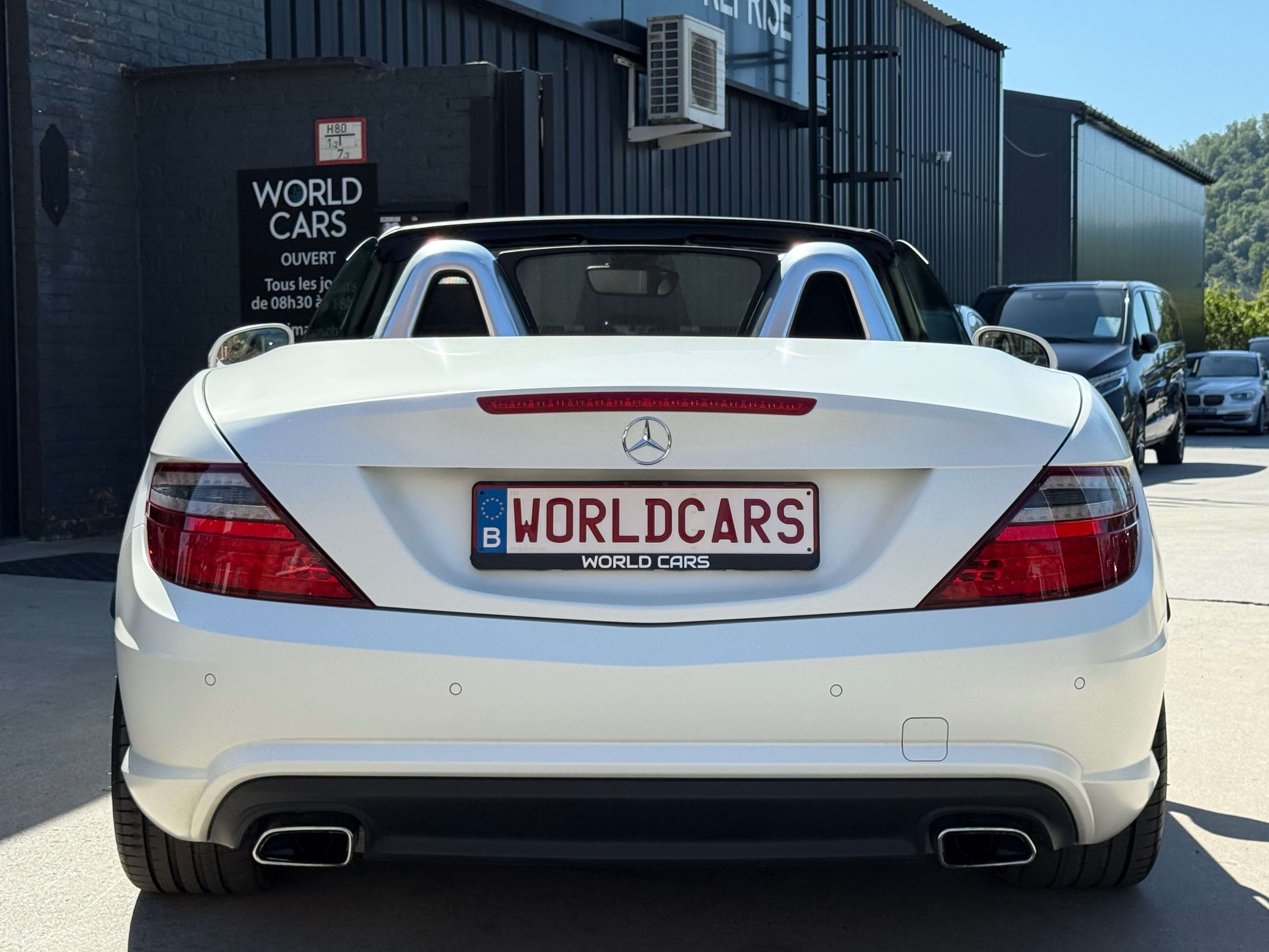 Mercedes-Benz SLK 200 CarbonLOOK Edition PACK AMG - TOIT PANO - AIRSCARF - NAVIGATION - LED - XENON - FULL OPTION