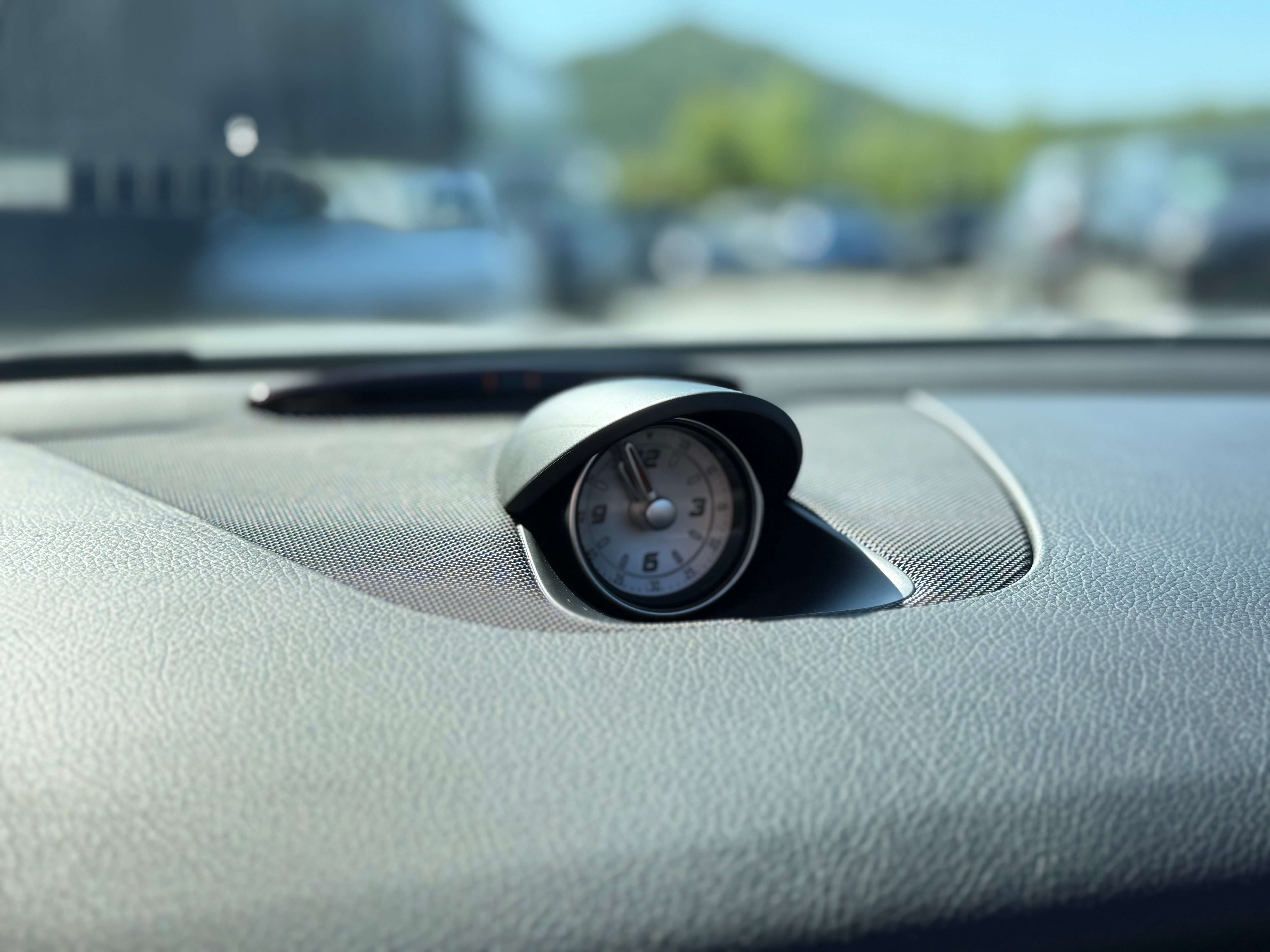 Mercedes-Benz SLK 200 CarbonLOOK Edition PACK AMG - TOIT PANO - AIRSCARF - NAVIGATION - LED - XENON - FULL OPTION