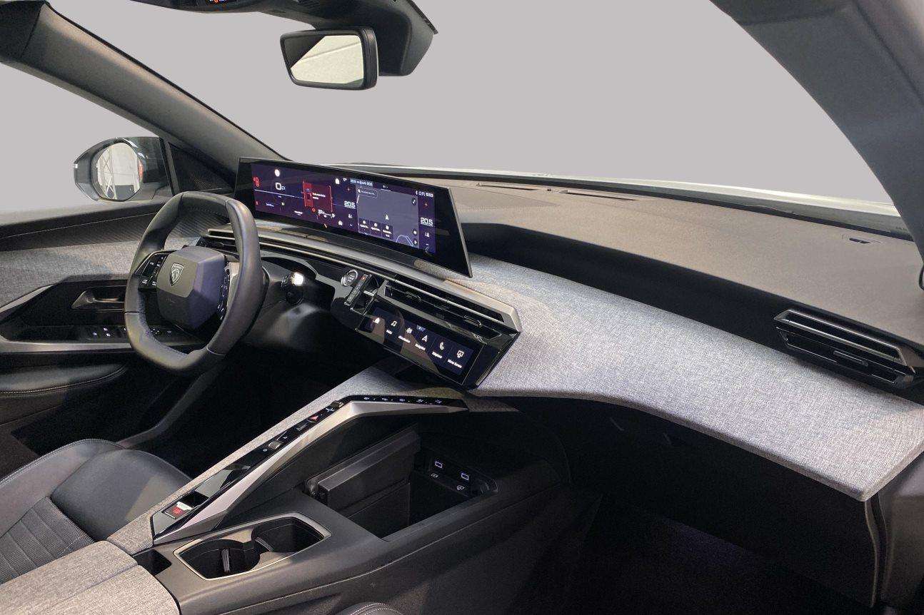 Peugeot 3008 Allure - HYBRID 145 PK