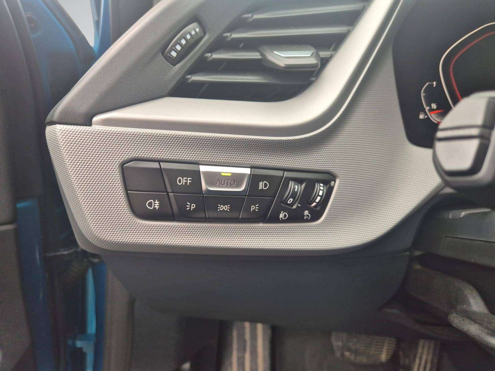 BMW 116 iA Boite Auto Steptronic DKG / Carplay / Navigation / Garantie 12 Mois