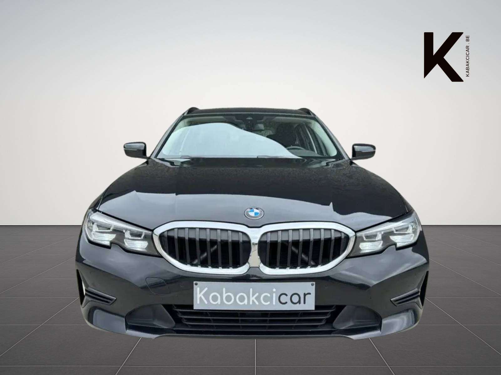 BMW 318 Touring dA//CARNET/CARPLAY//USB//GARANTIE 12M