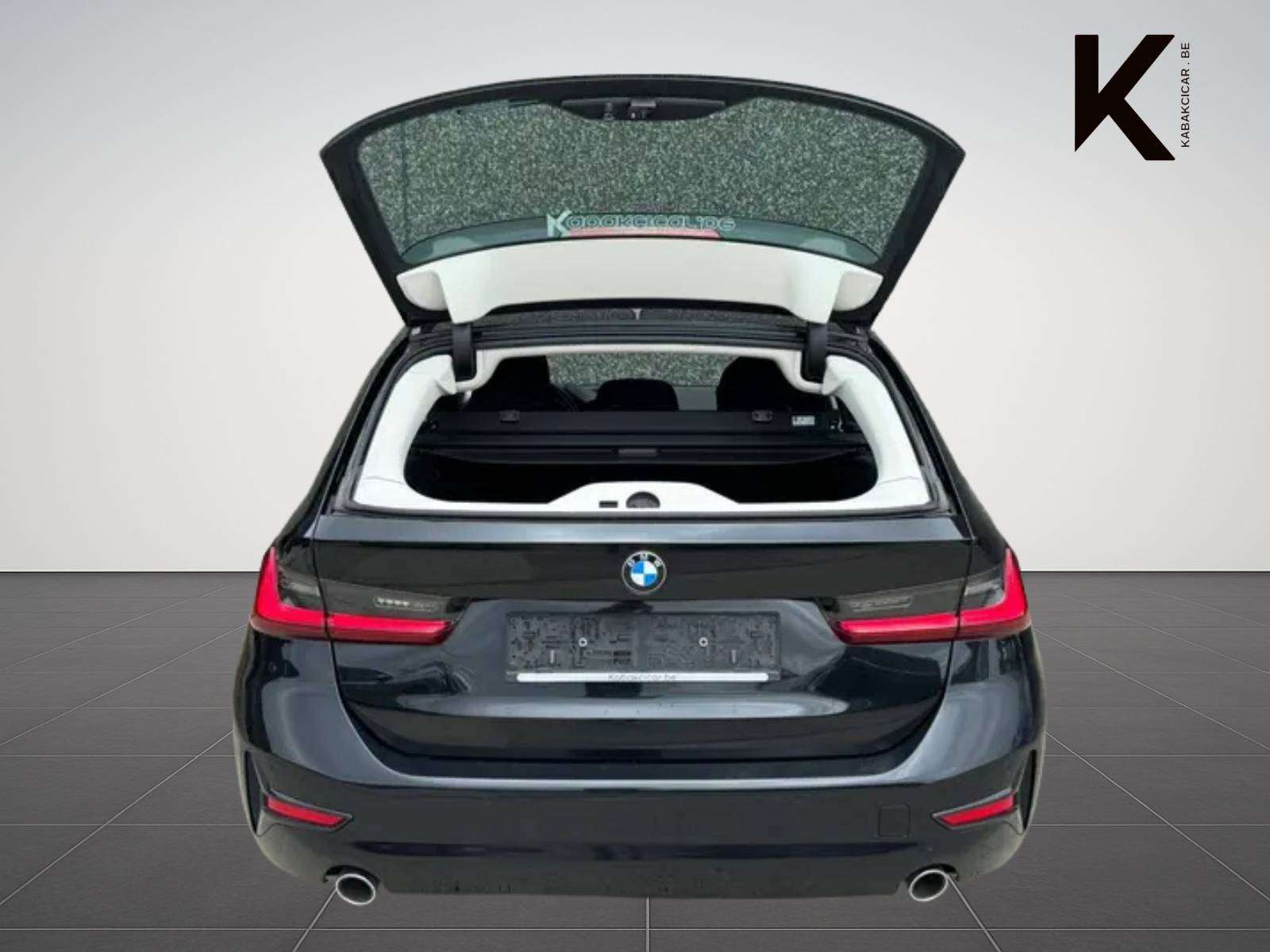 BMW 318 Touring dA//CARNET/CARPLAY//USB//GARANTIE 12M