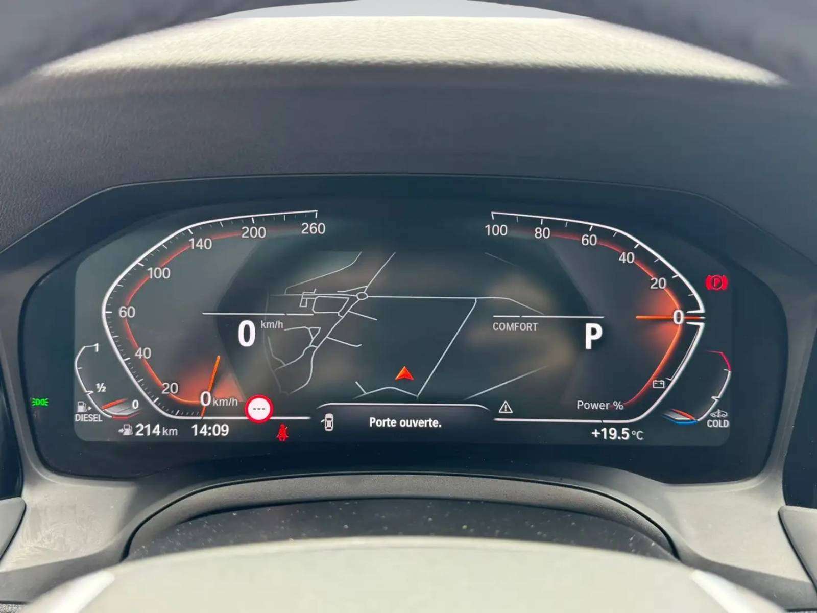 BMW 318 Touring dA//CARNET/CARPLAY//USB//GARANTIE 12M