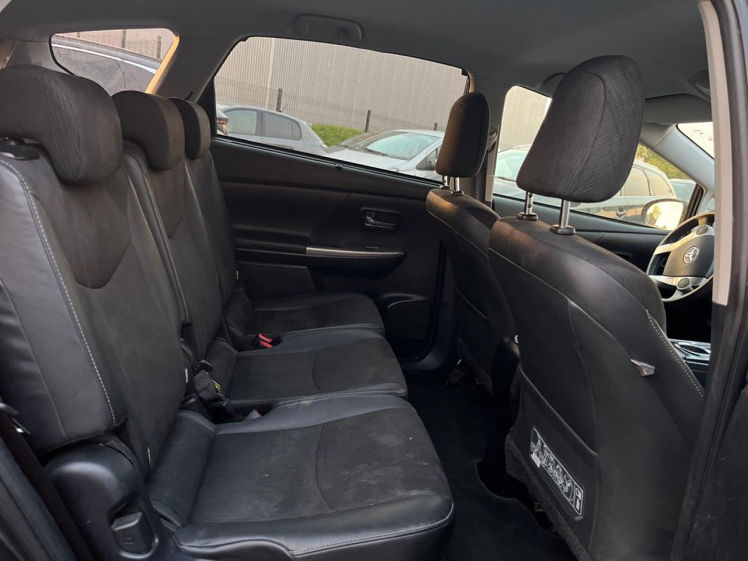 Toyota Prius+ 1.8 HYBRID 136H DYNAMIC BUSINESS
