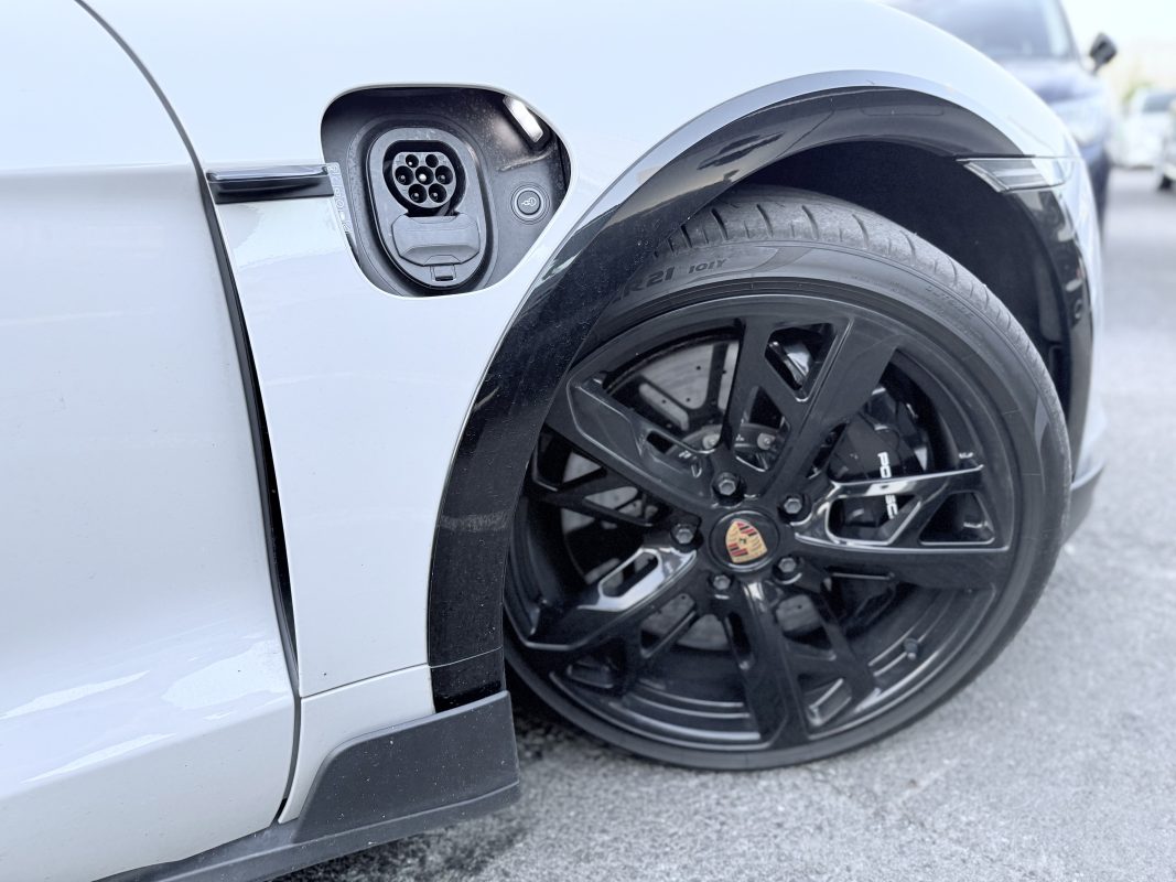 Porsche Taycan TURBO S 761ch CROSS TURISMO