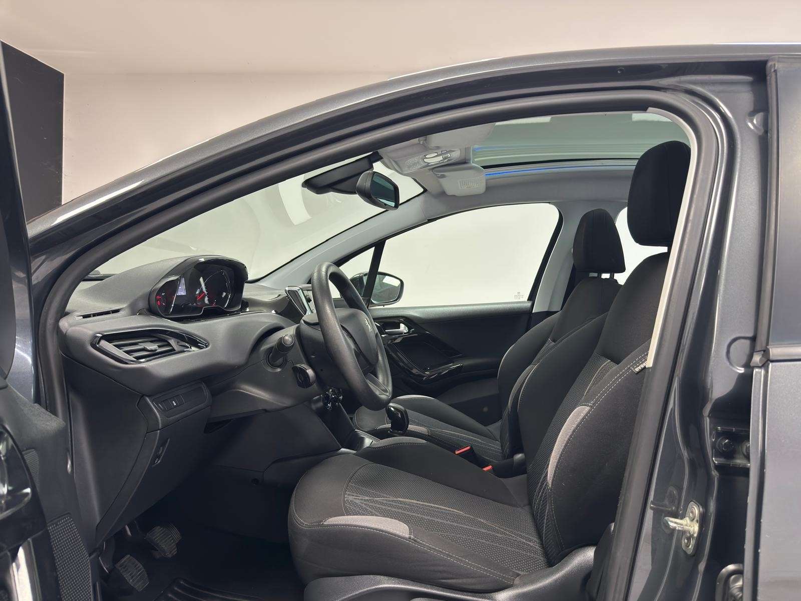 Peugeot 208 TOIT PANO**GPS**CLIM**GARATIE 12MOIS
