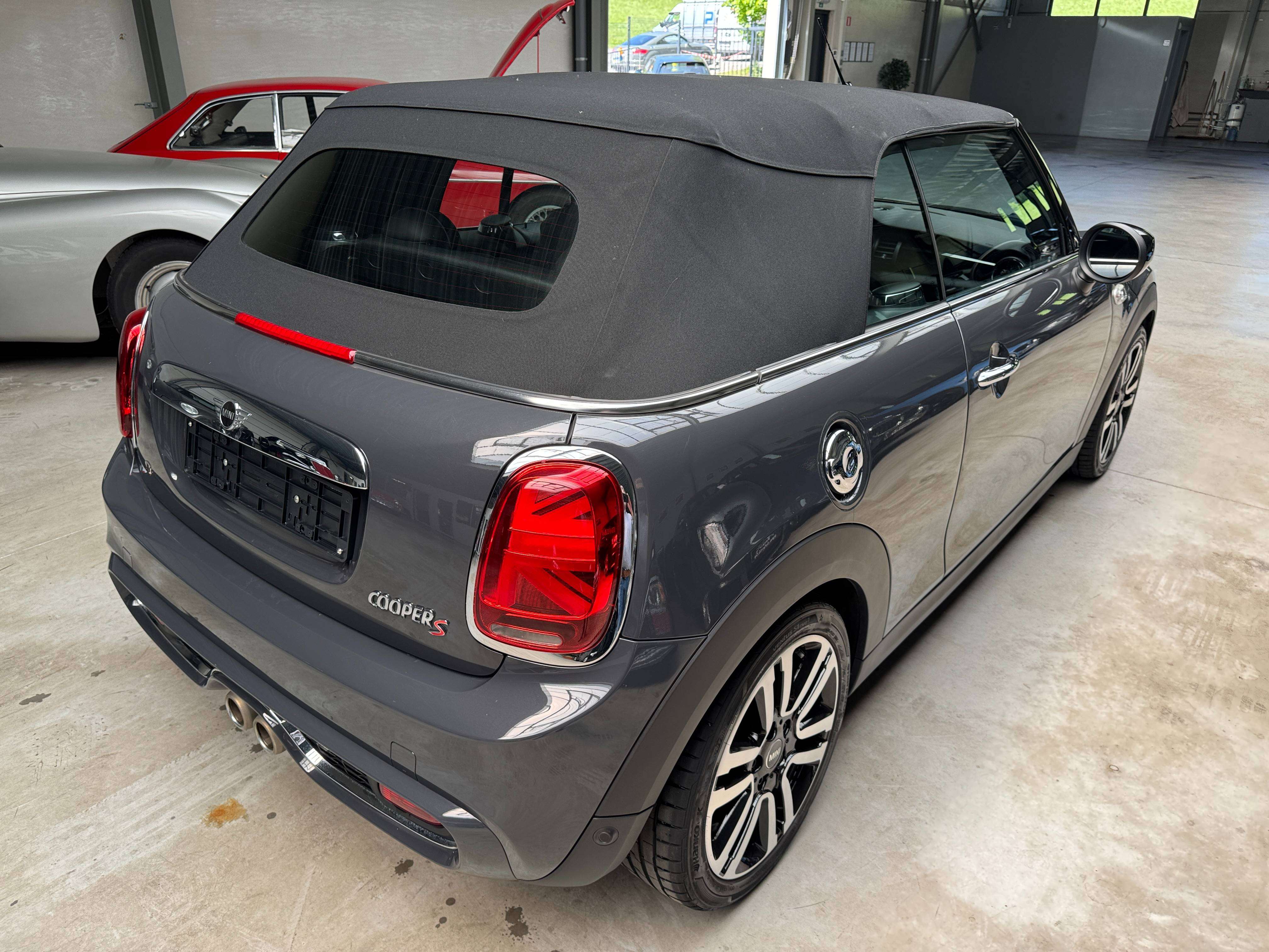 MINI Cooper S Cabrio Mini Cooper S Cabriolet/ Navigation/ Harman Kardon