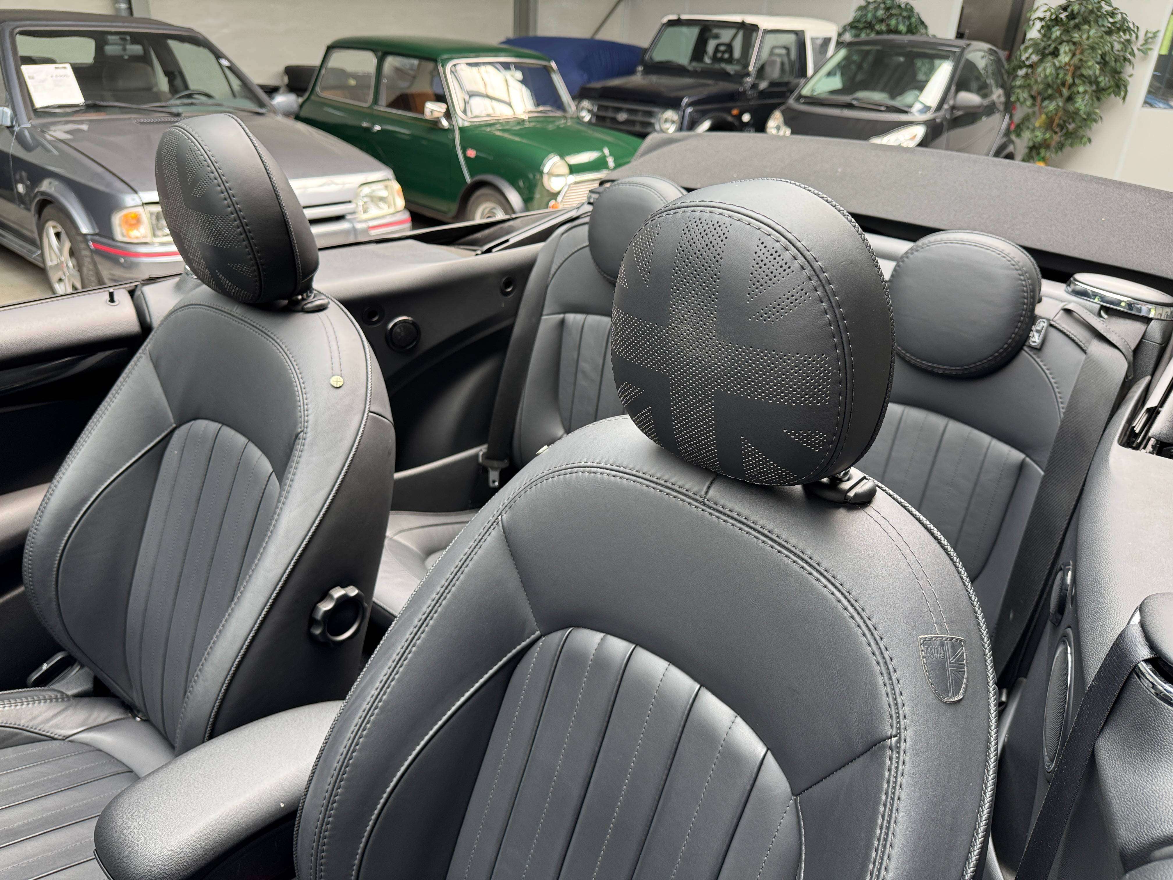 MINI Cooper S Cabrio Mini Cooper S Cabriolet/ Navigation/ Harman Kardon