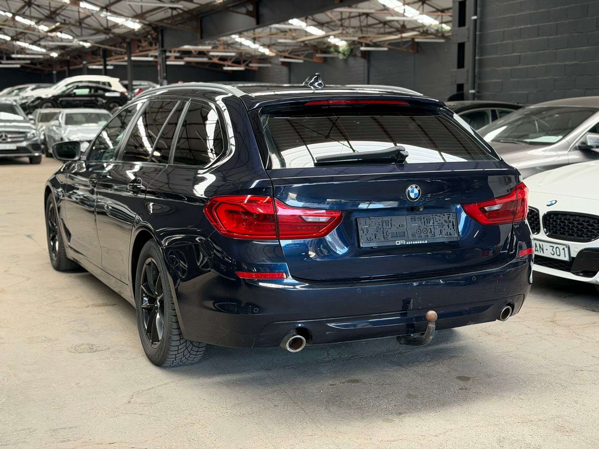 BMW 520 Touring dA * PANO * CAMERA * GPS * LED * CUIR * SI
