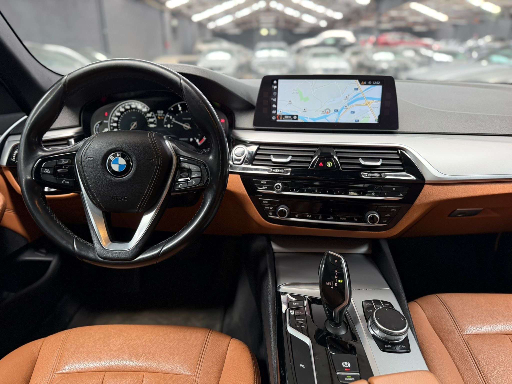 BMW 520 Touring dA * PANO * CAMERA * GPS * LED * CUIR * SI