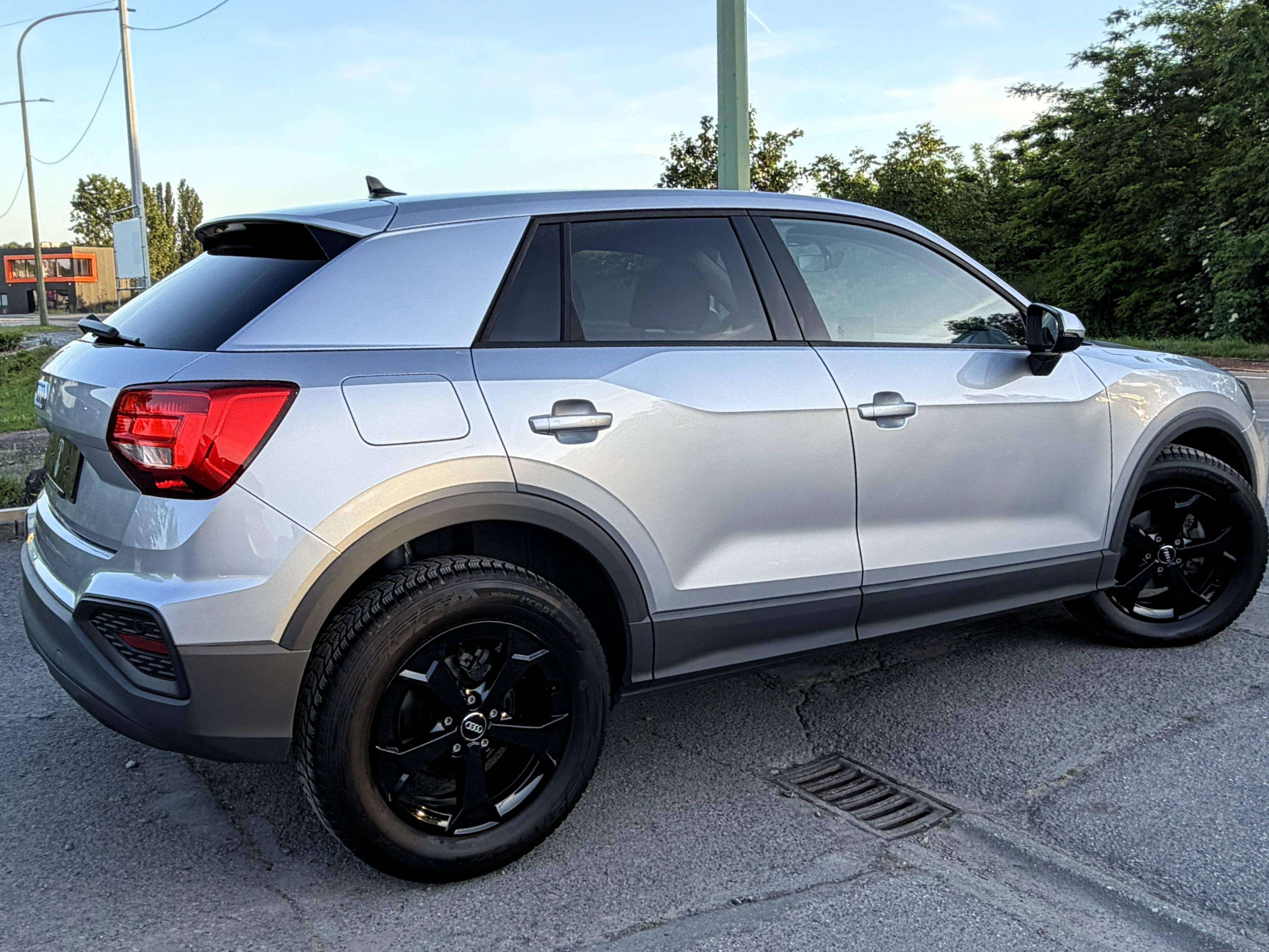 Audi Q2 35 TFSI Business Edition Advanced S tronic CUIR/NAVI/COCKPIT/CARPLAY/CAMERA/GARANTIE
