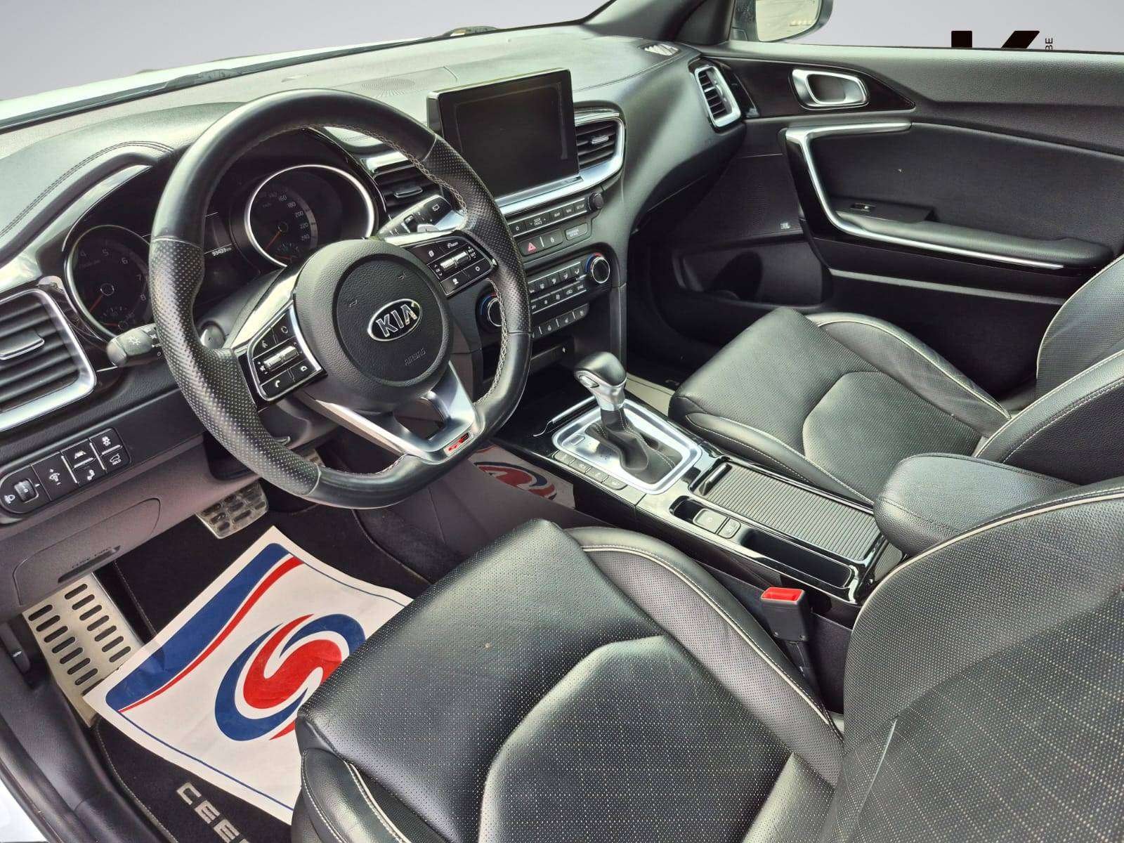 Kia ProCeed / pro_cee'd 1.4 T-GDi GT-Line DCT - Automatique Full Options avec Carnet Complet d'Entretien Kia - Garantie 12 Mois - Zone LEZ Ok