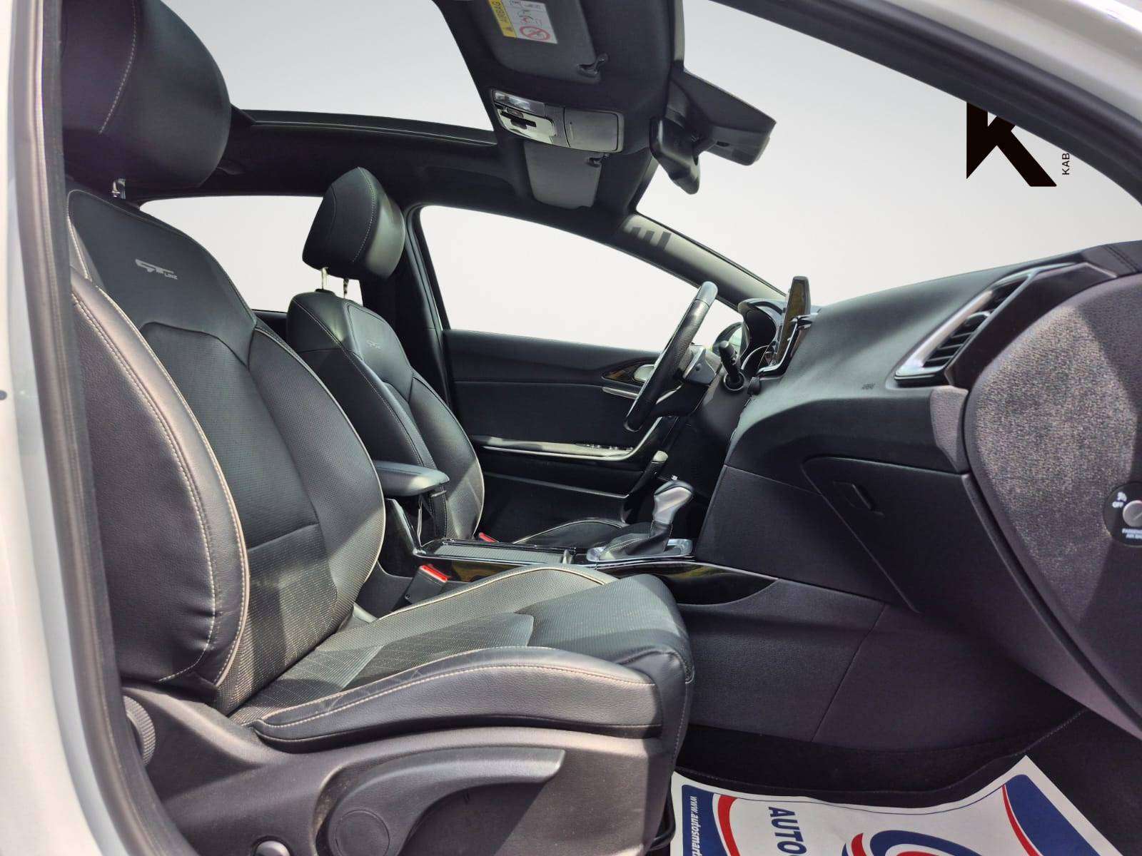 Kia ProCeed / pro_cee'd 1.4 T-GDi GT-Line DCT - Automatique Full Options avec Carnet Complet d'Entretien Kia - Garantie 12 Mois - Zone LEZ Ok