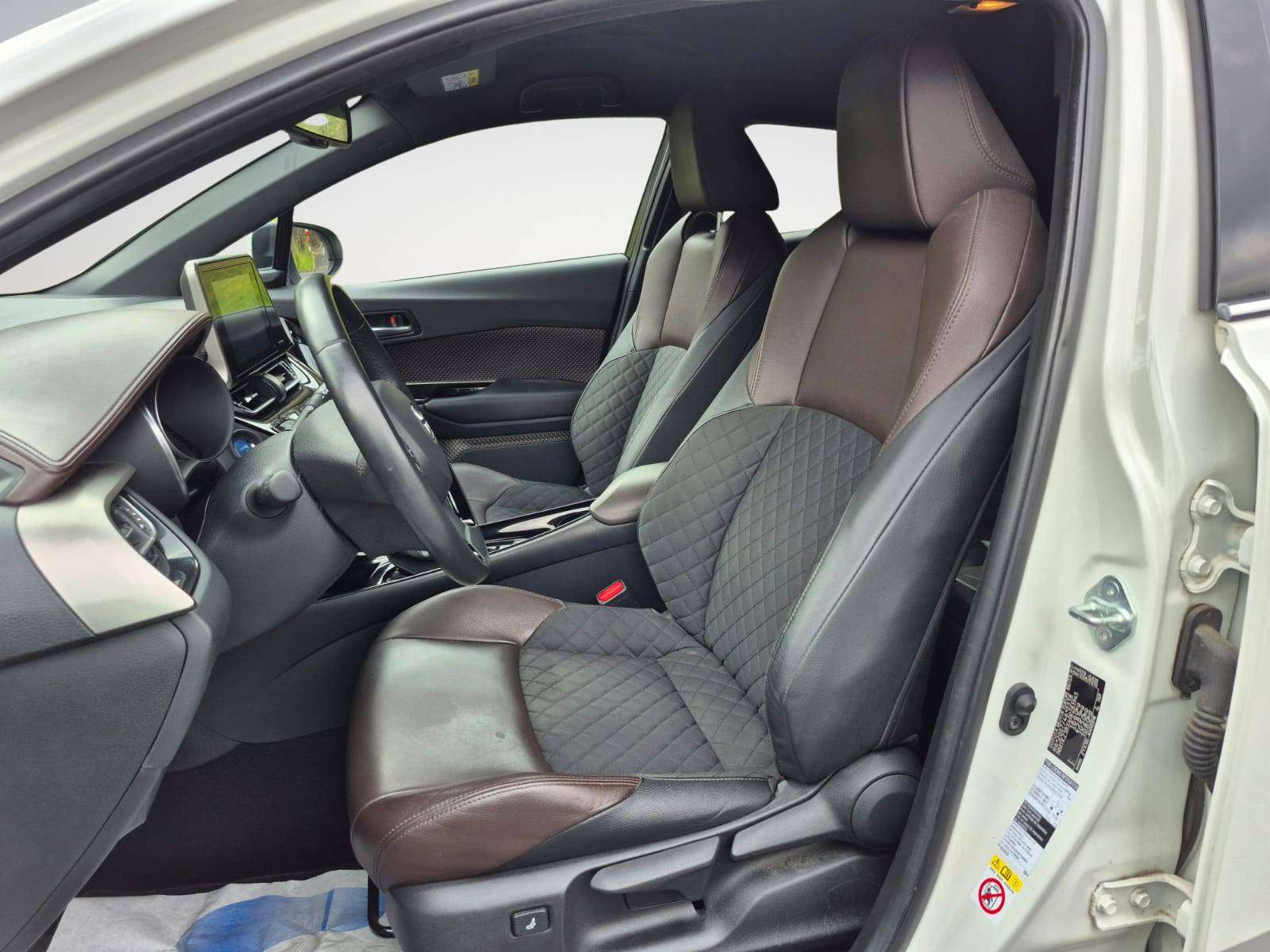 Toyota C-HR Hybrid 1.8i VVT-i C-Hic E-CVT - Crossover Très Fiable Garantie 12 Mois avec Entretien Effectué, Zone LEZ Ok