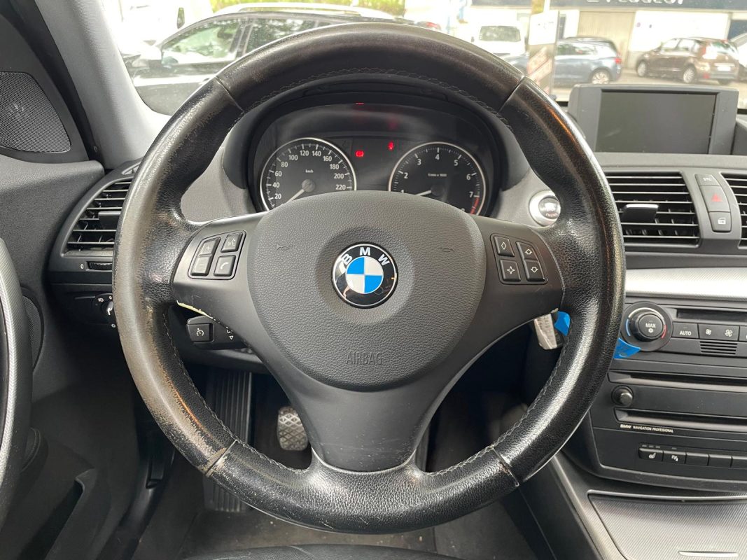 Bmw Serie 1 E87 130i 265ch PACK LUXE