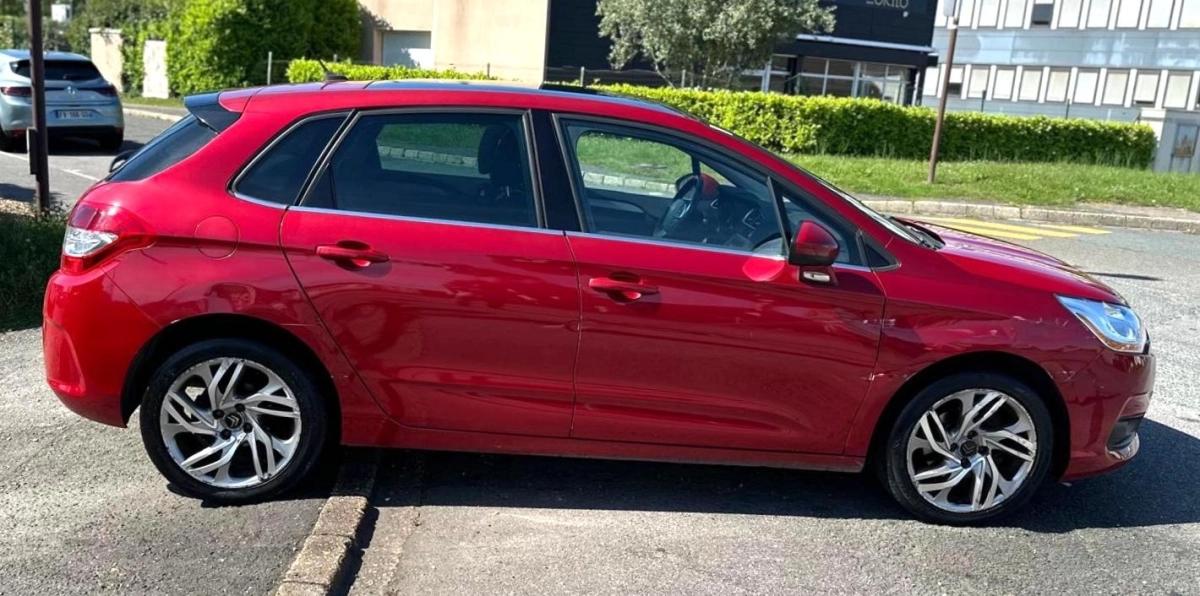 Citroen C4 1.6 HDI 110 CONFORT TOIT PANORAMIQUE