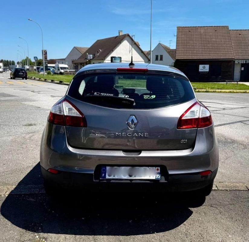 Renault Megane III DCI 110 FAP ECO2 DYNAMIQUE TBEG