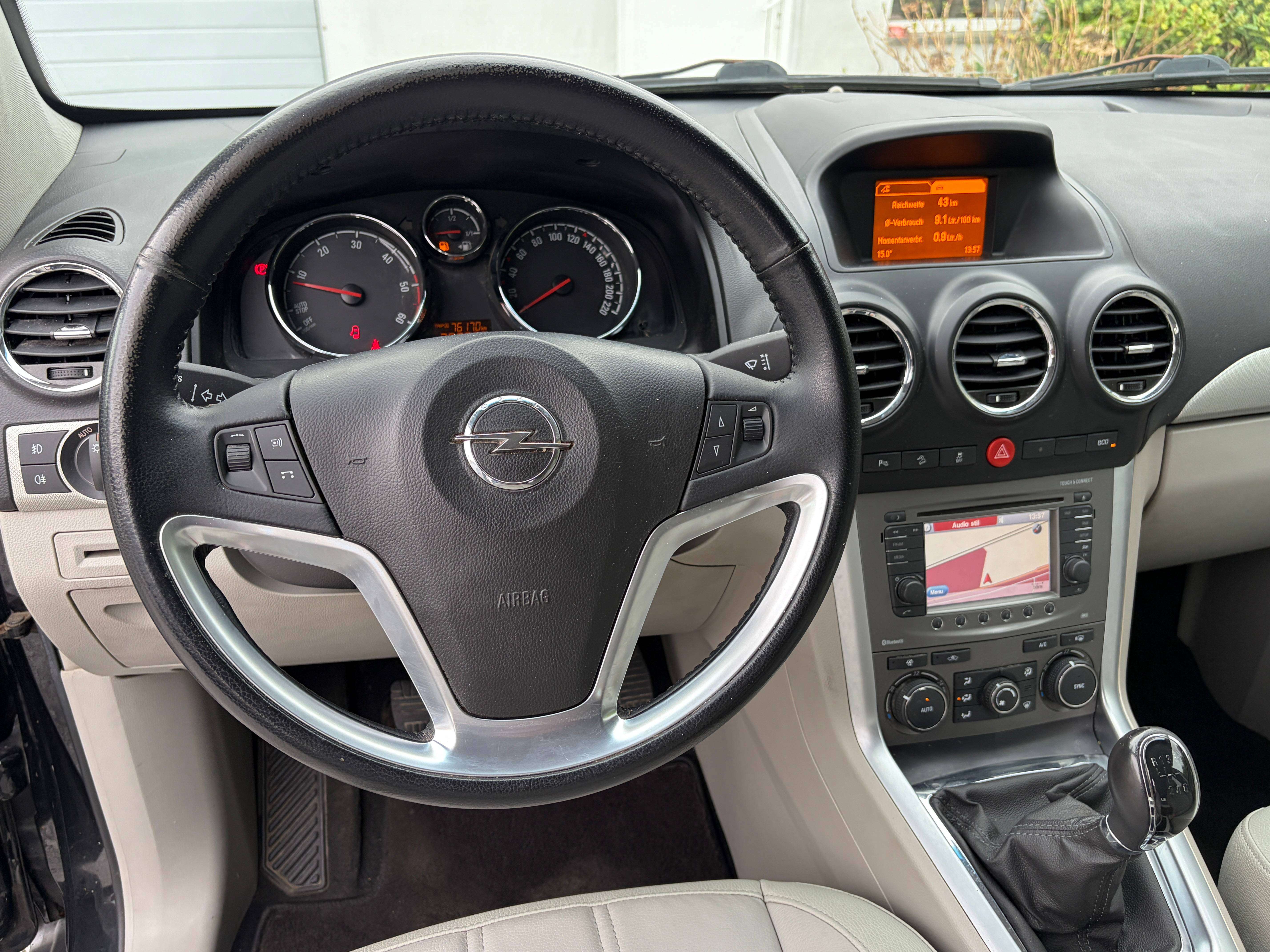 Opel Antara Antara 2.2cdti *export*