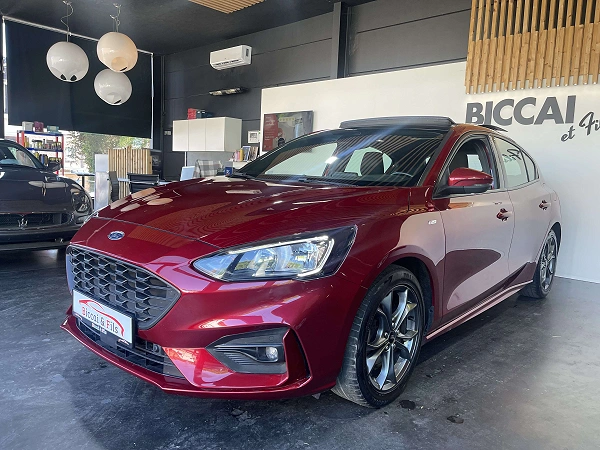 Ford Focus ST LINE // TOIT OUVRANT //