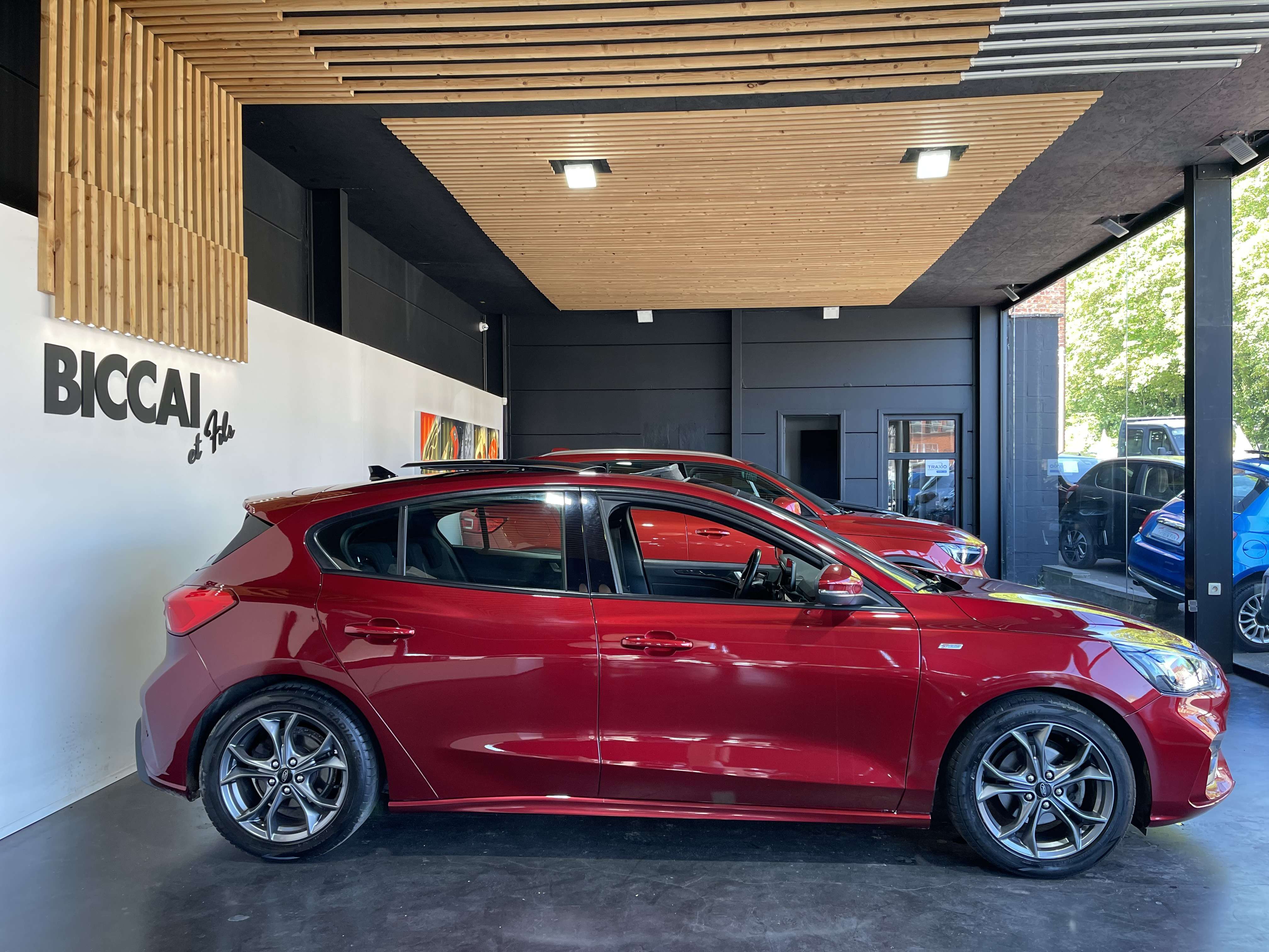Ford Focus ST LINE // TOIT OUVRANT //