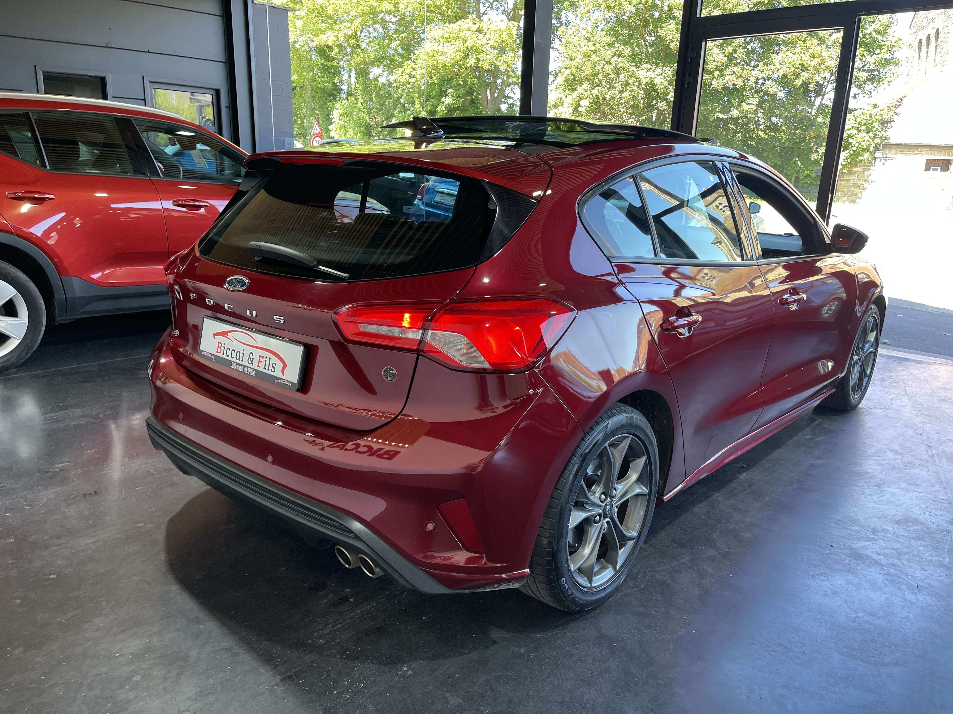 Ford Focus ST LINE // TOIT OUVRANT //
