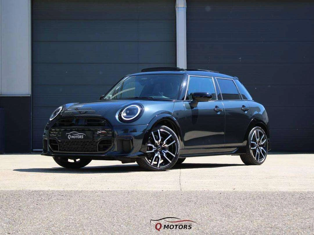 MINI Cooper S John Cooper Works/Led/360/ACC/HUD/Keyless/Line Assist/Carplay/Heated stearing seats/Interieurcamera