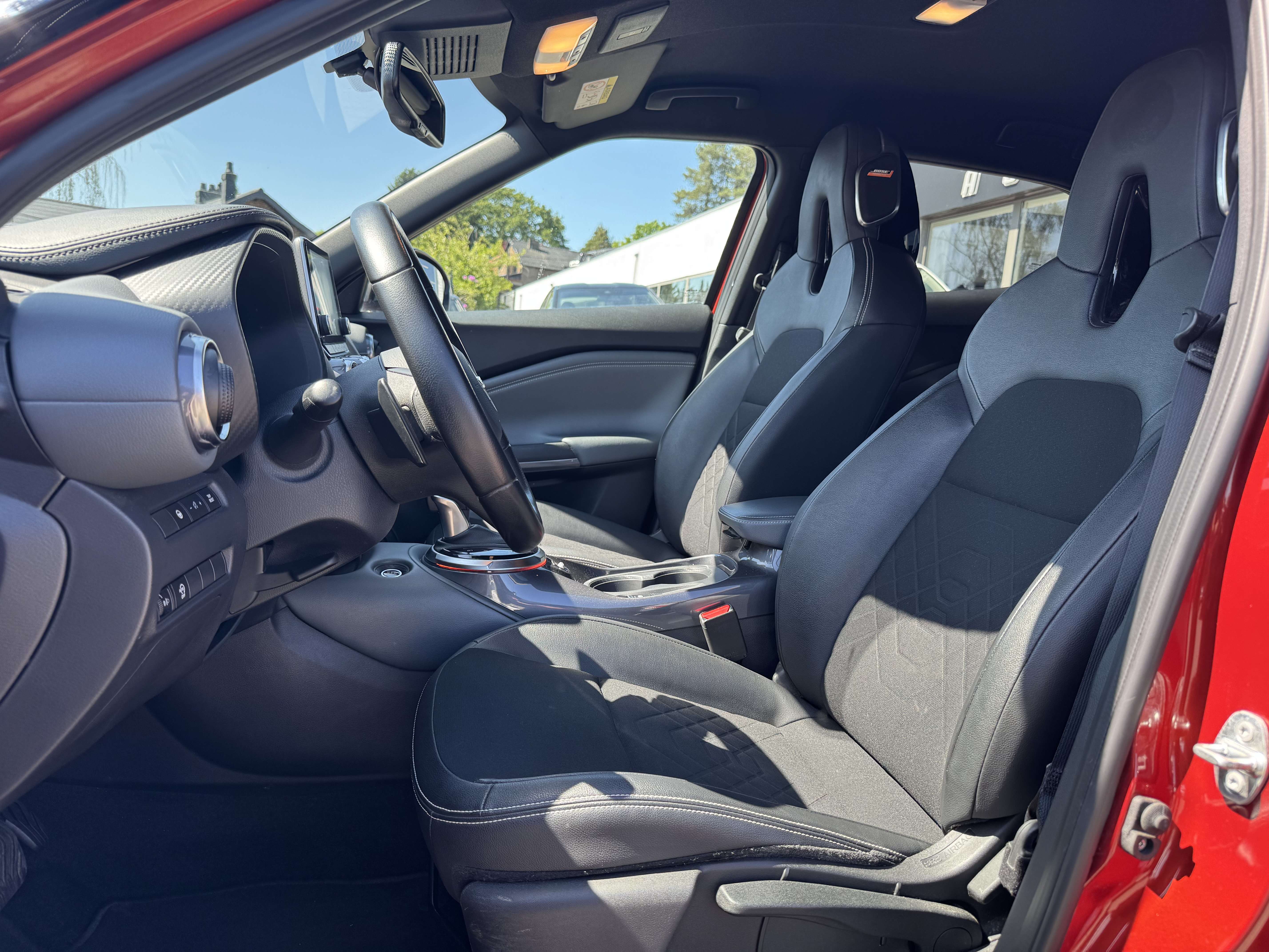 Nissan Juke 1.0 DIG-T 2WD N-Design DCT / BOSE / NAV / AIRCO