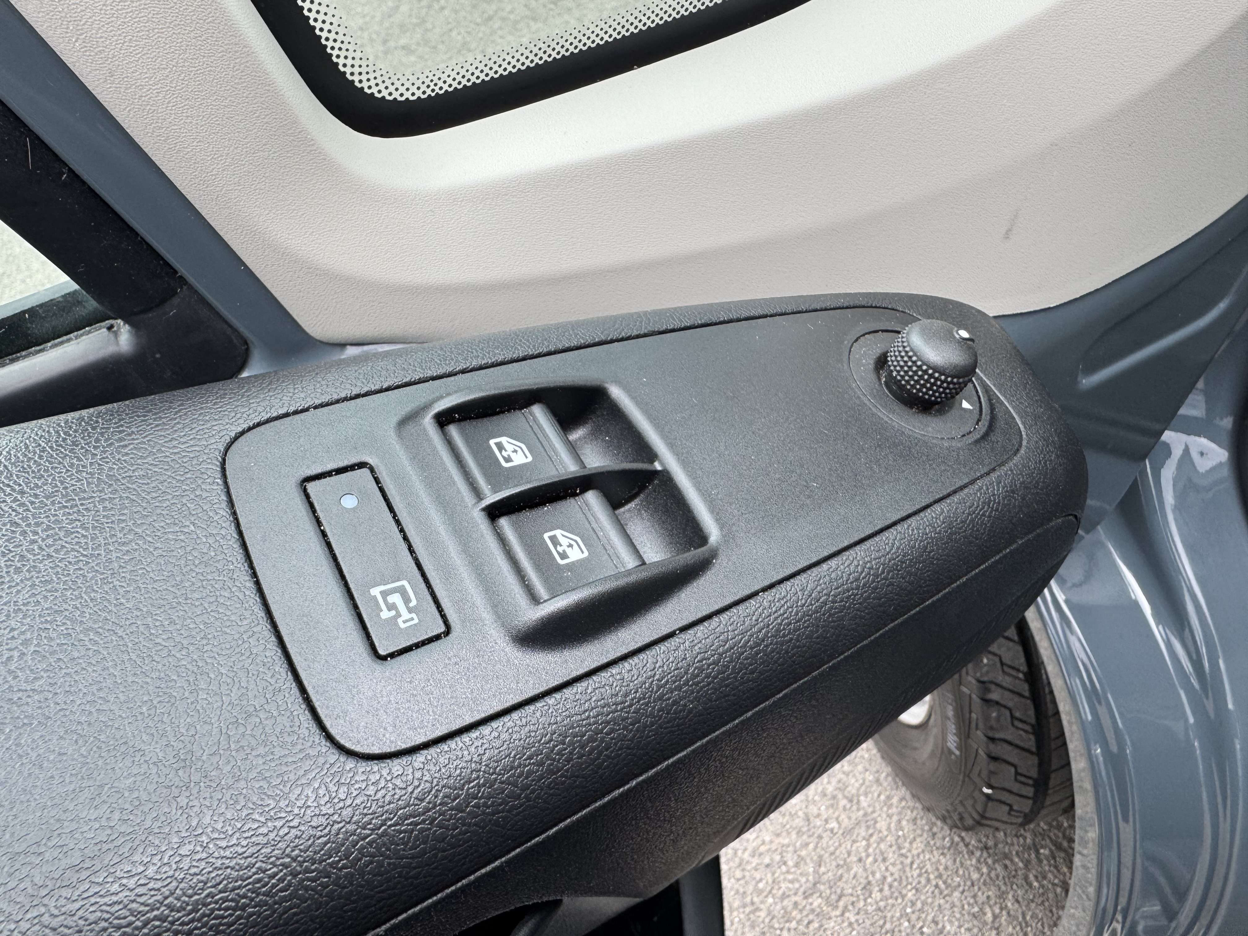 Opel Movano 2.2 L3H2 Light / NAV / AIRCO / ATTELAGE / CARPLAY