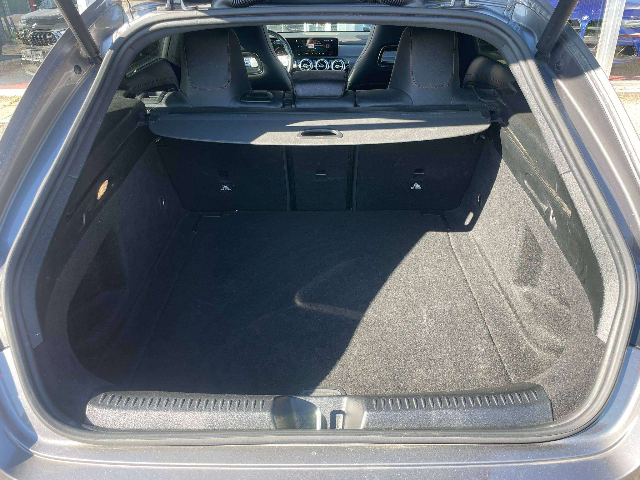 Mercedes-Benz CLA 200 CLA 200 d Pack Amg/Toit ouvrant/Full options/Ambiance