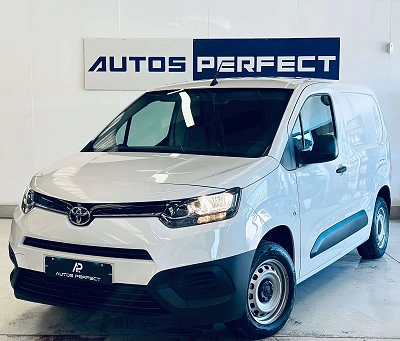 Toyota Proace City 1.2 *12.465km* GARANTIE JUSQU'A 2034 *ETAT NEUF* CLIM