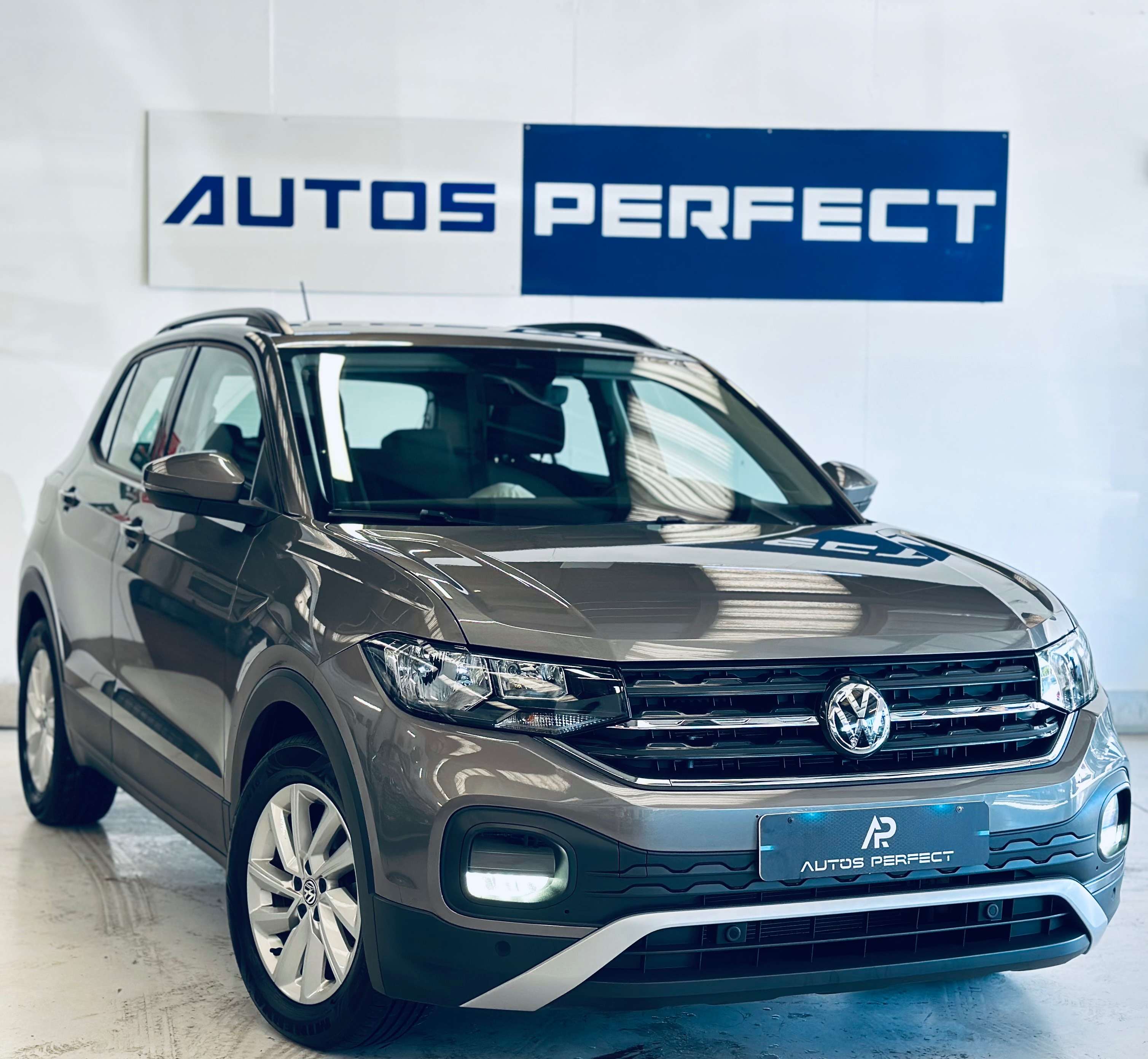 Volkswagen T-Cross 1.6TDi *40.653KM* BOITE AUTO CAMERA PDC NAVI CLIM BIZONE